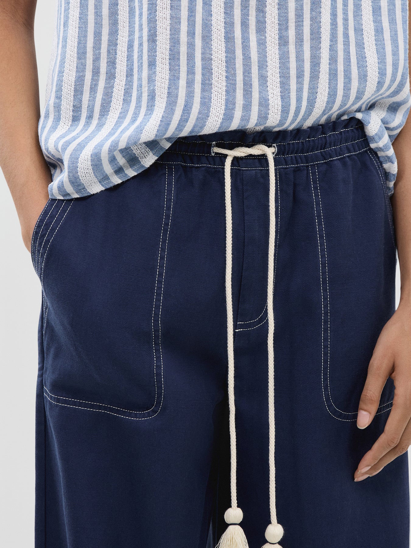 Campo Drawstring Trouser