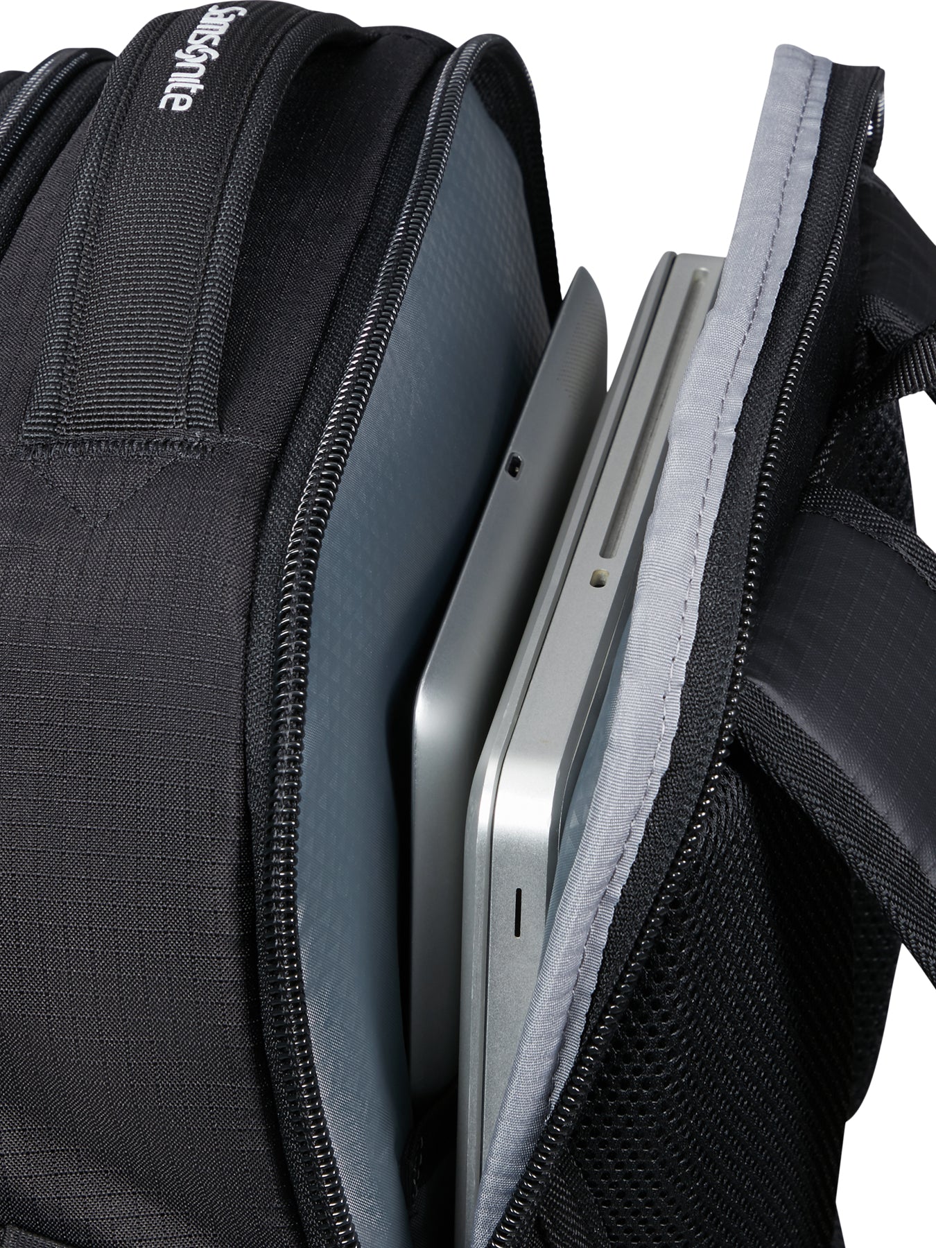 Roadseeker Laptop Backpack 44cm Deep Black