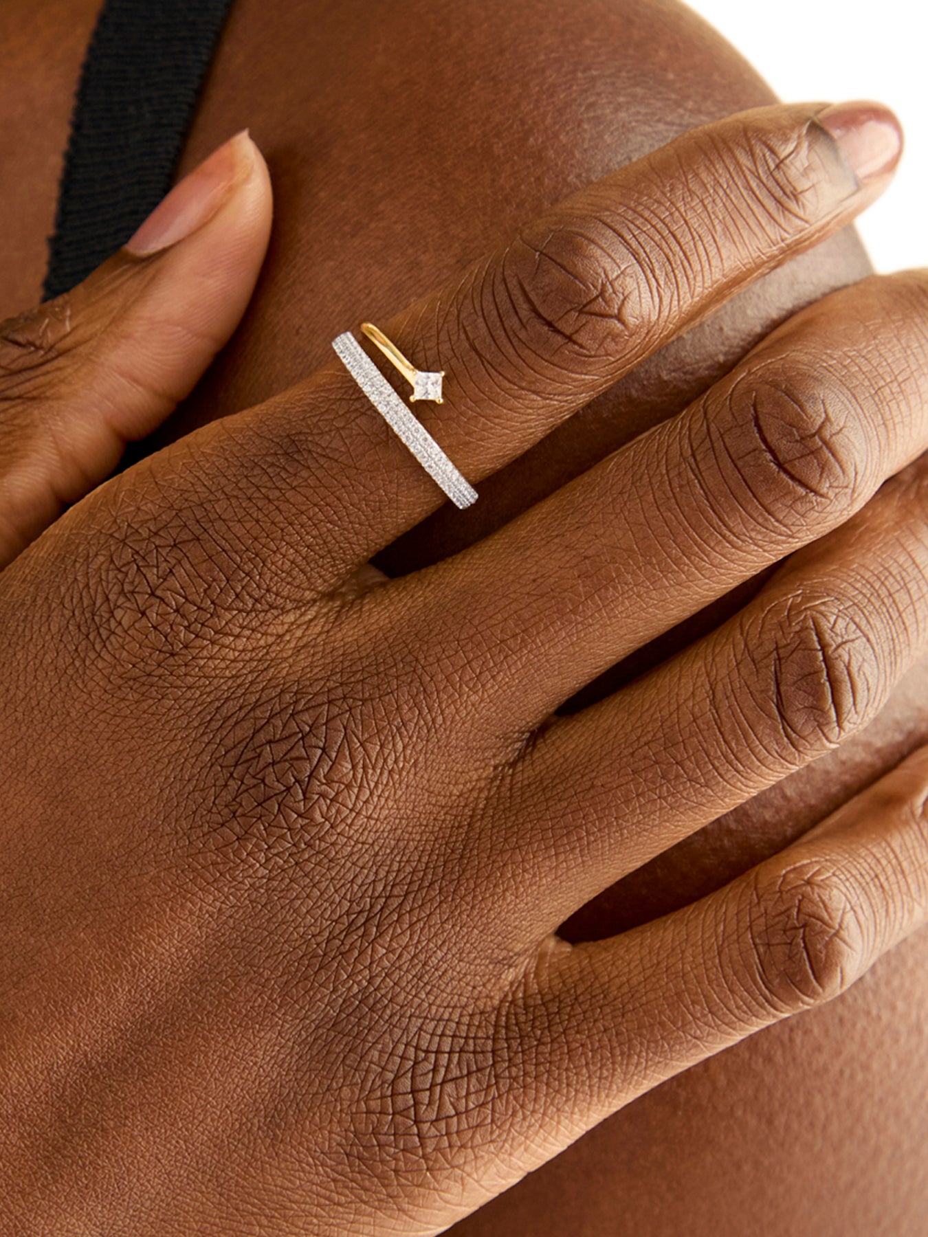 18ct Gold Plated Cubic Zirconia Spiral Ring