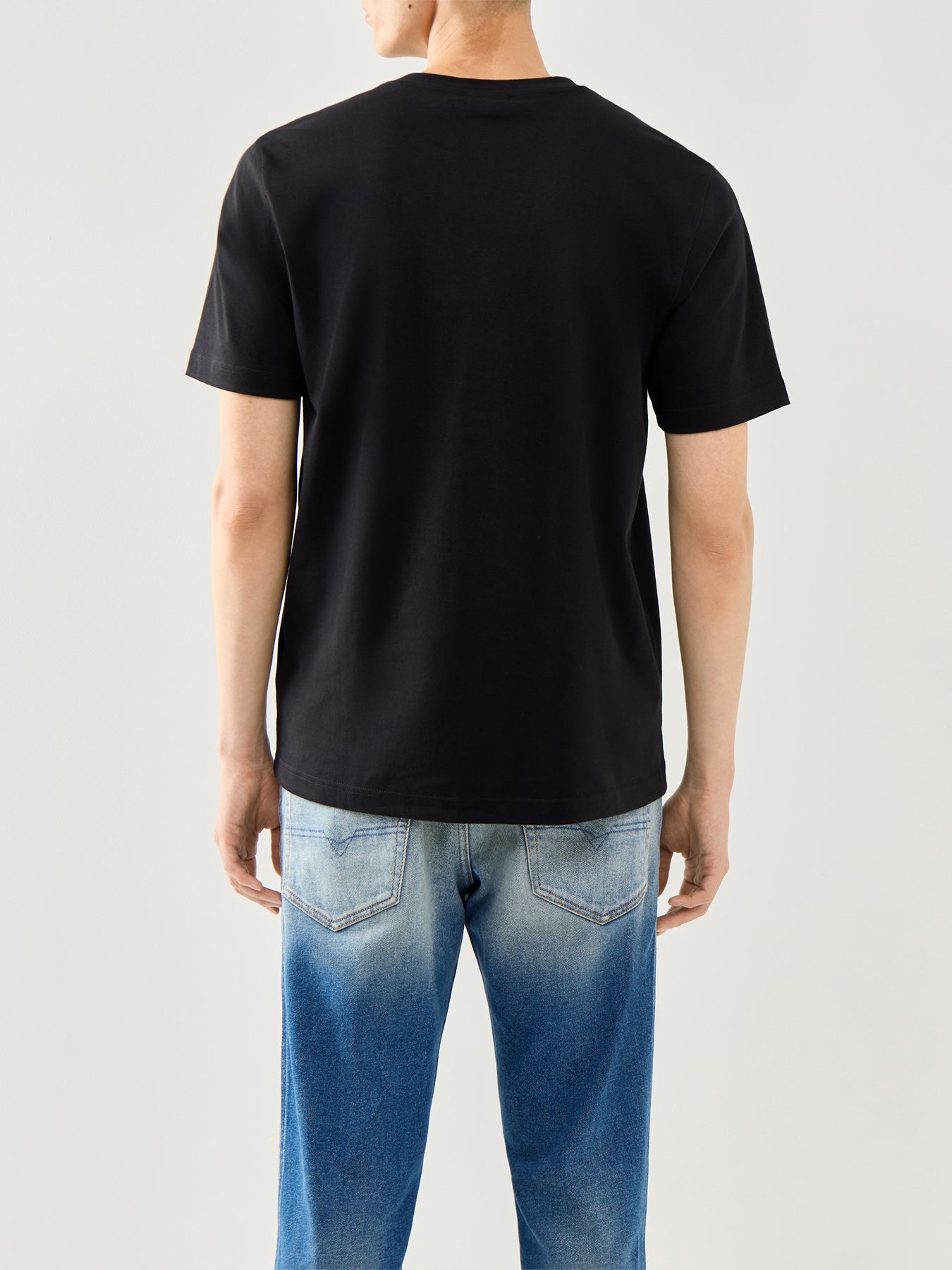 T-Adjust-Metal Logo Tee Black