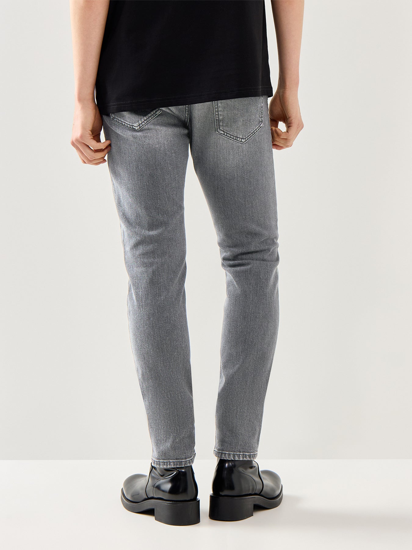 2019 D-Strukt Slim Fit Jeans Grey