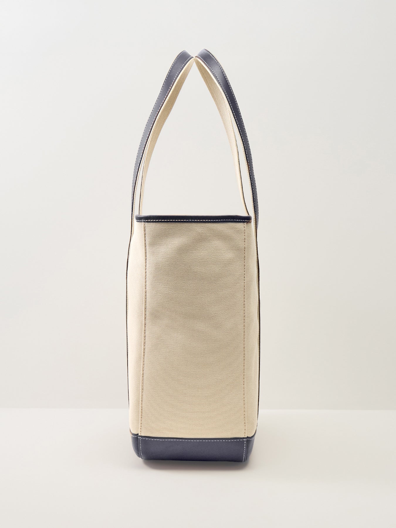 Medium Shopper Tote Ecru/Navy