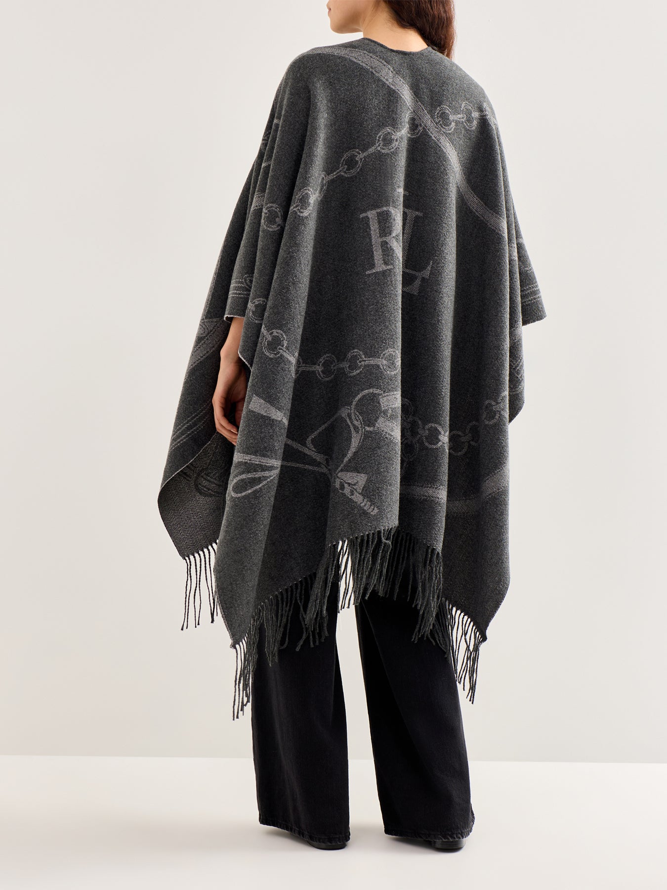 EQSTRN Jacquard Cape Grey