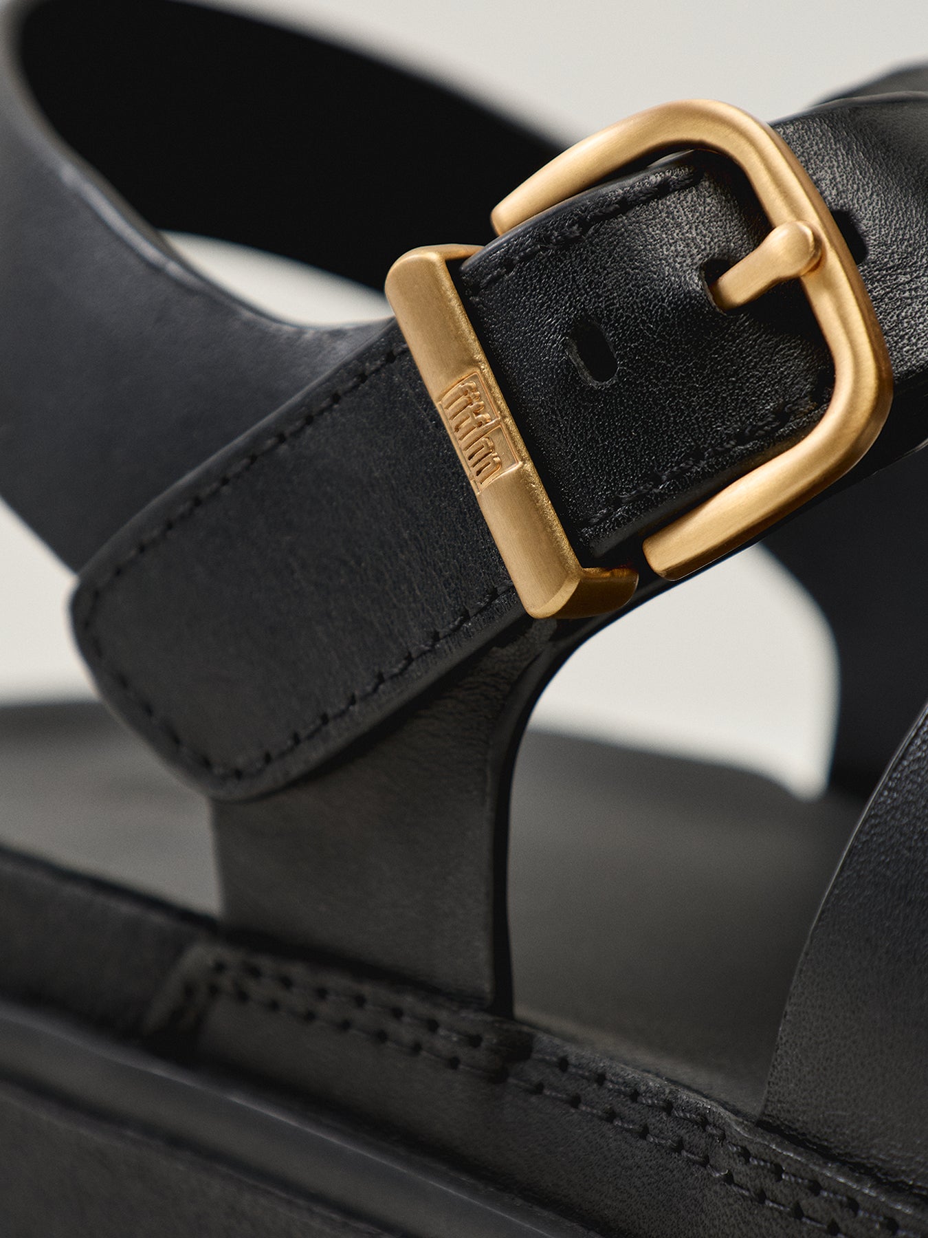 Gen-Ff Leather Fisherman Sandals All Black