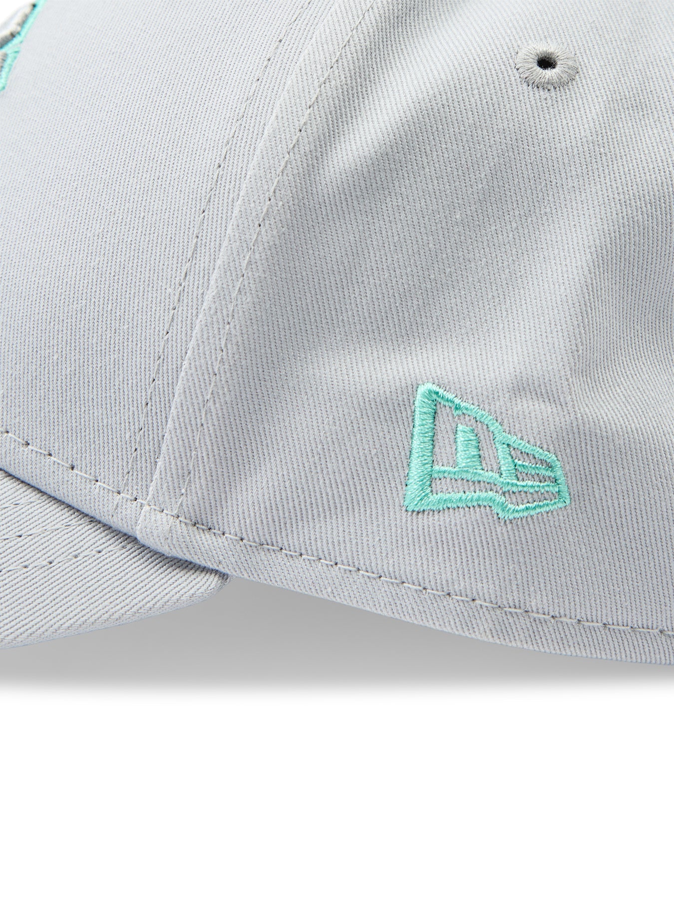 Team Outline 9Forty Neyyan Cap