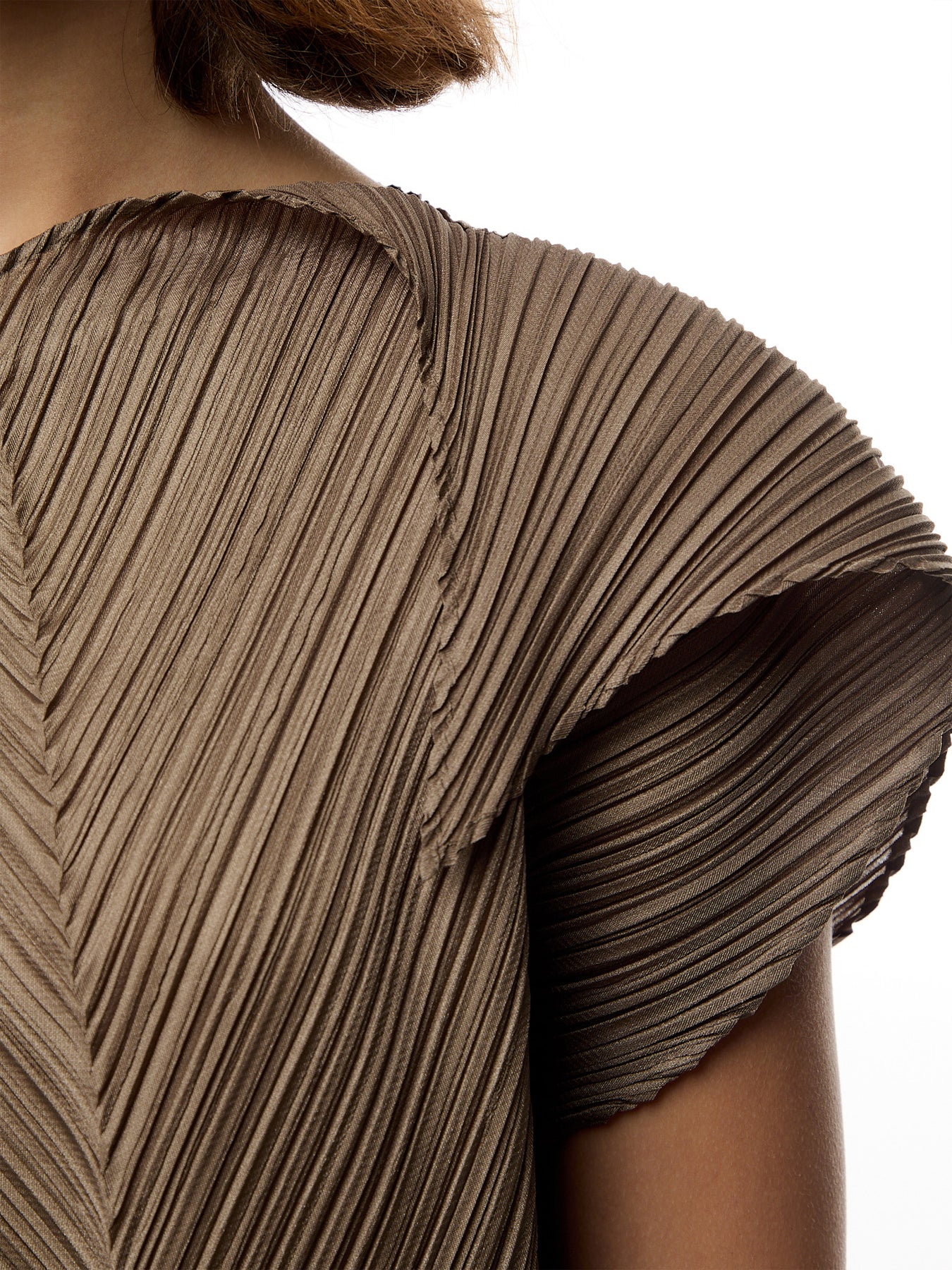 Pleats Sculptural Flare Grayish Brown Top