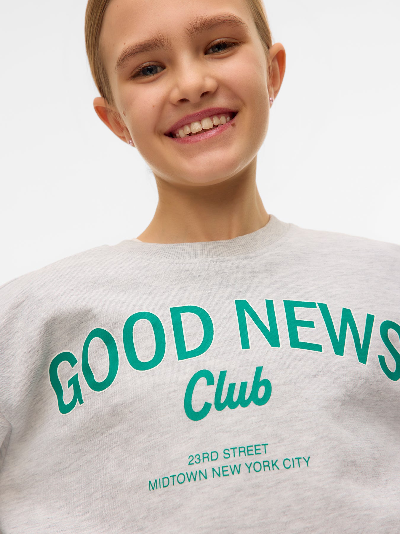 Millie Cropped Sweatshirt Light Grey