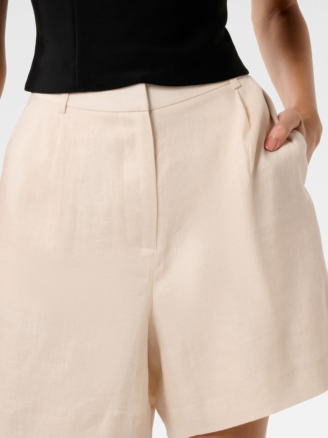 Lucinda Bermuda Shorts