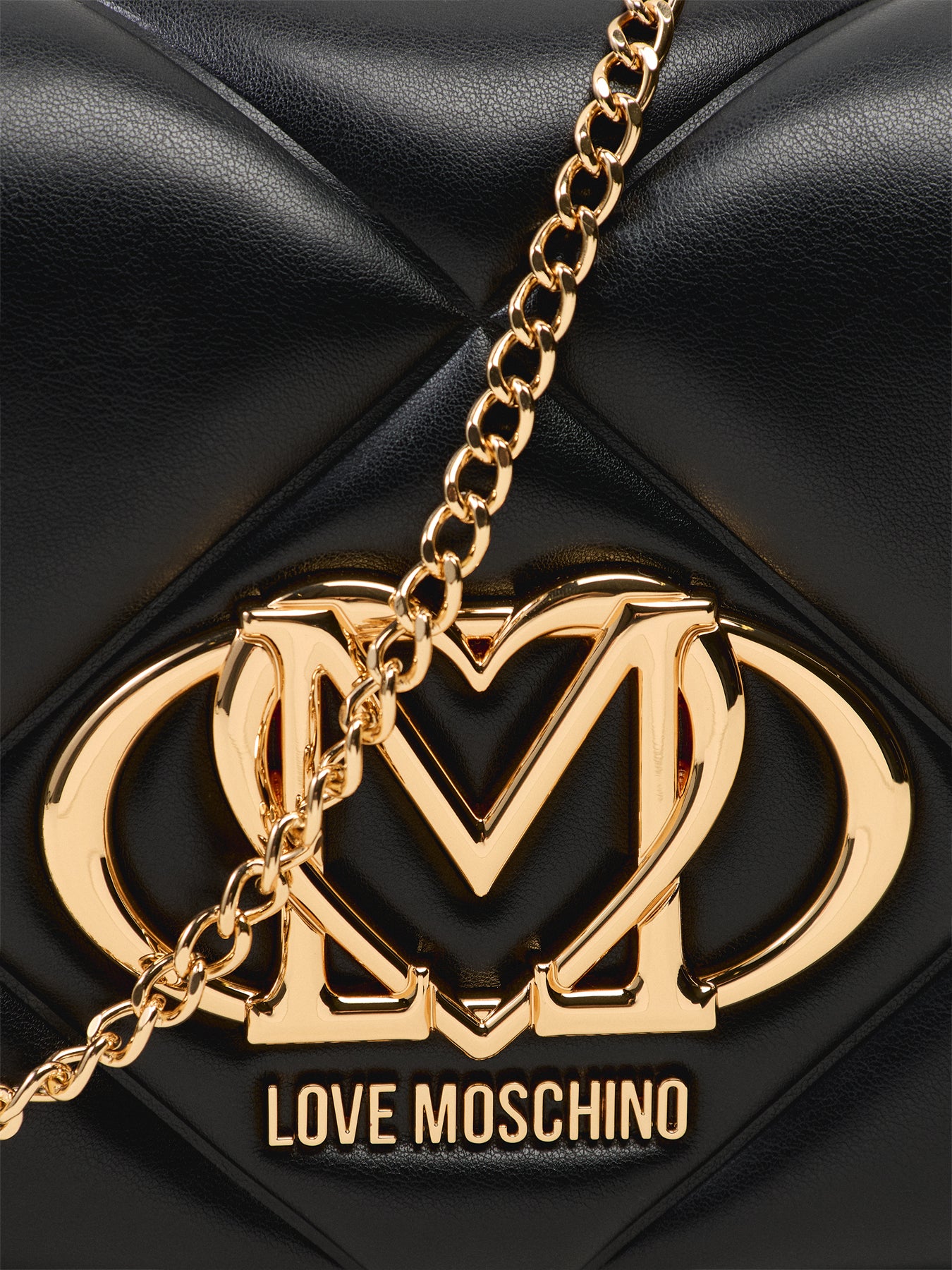 Embossed Quilt Chain Crossbody Bag