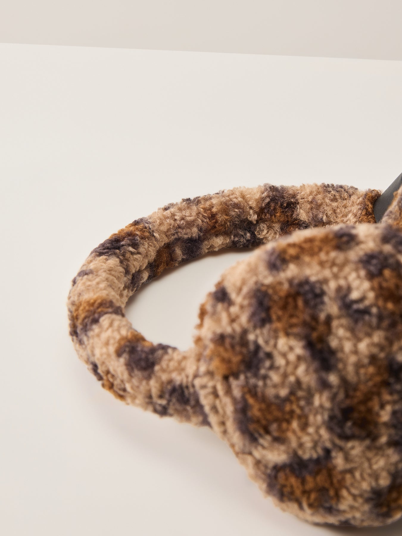 Netty Leopard Borg Earmuffs Brown