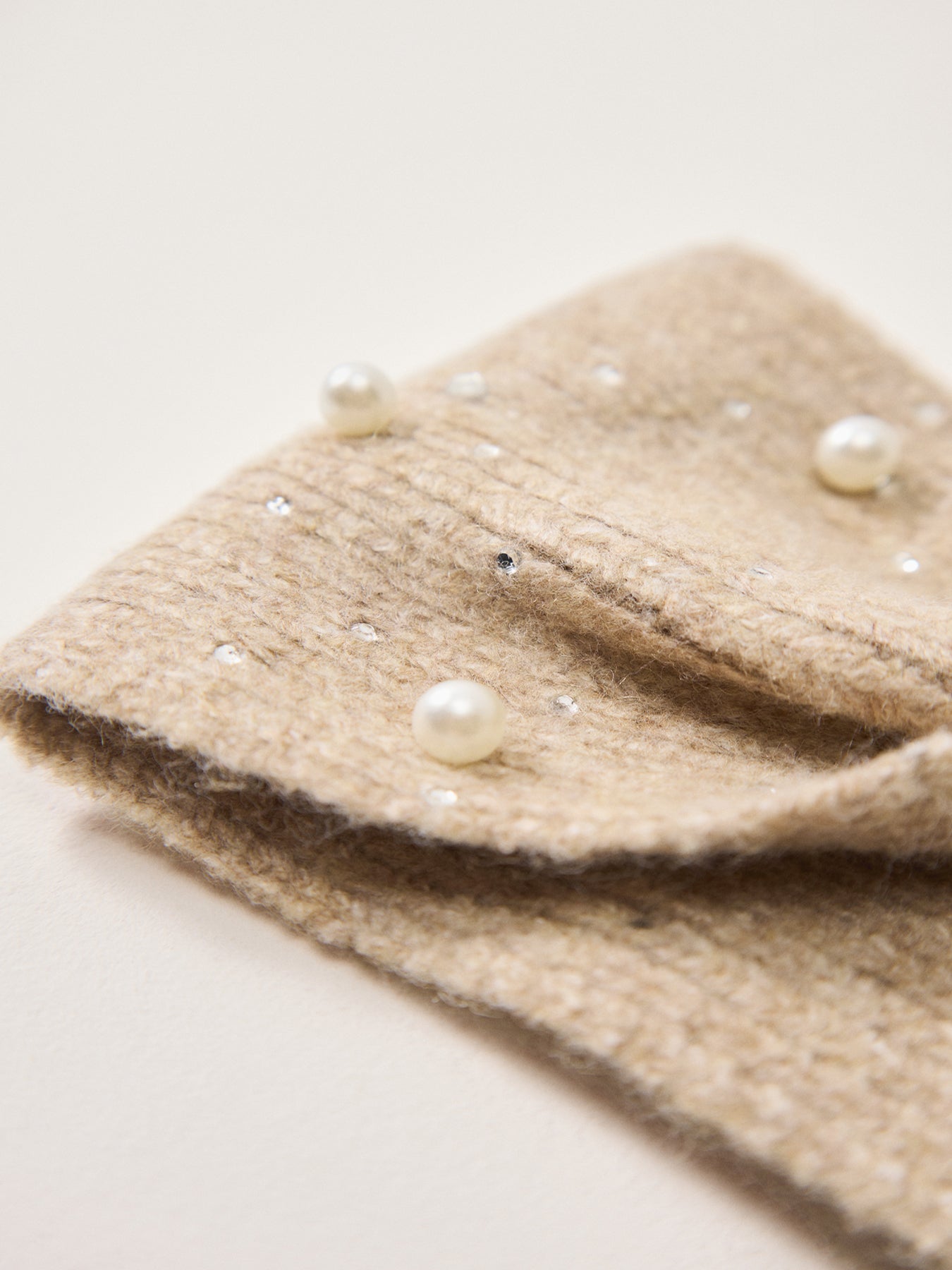 Jaroline Pearl Headband Beige