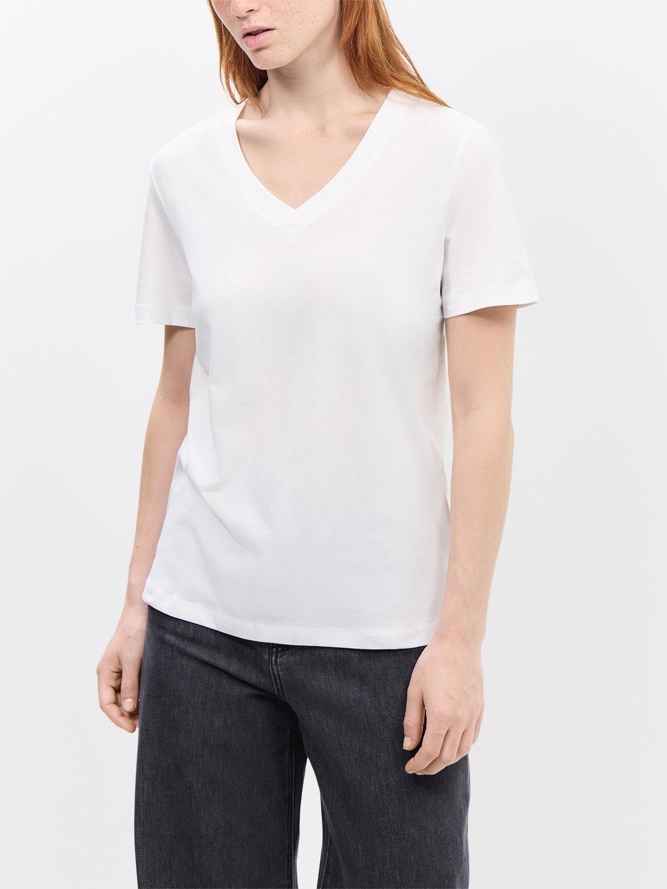 Essential Short Sleeve V-neck Tee