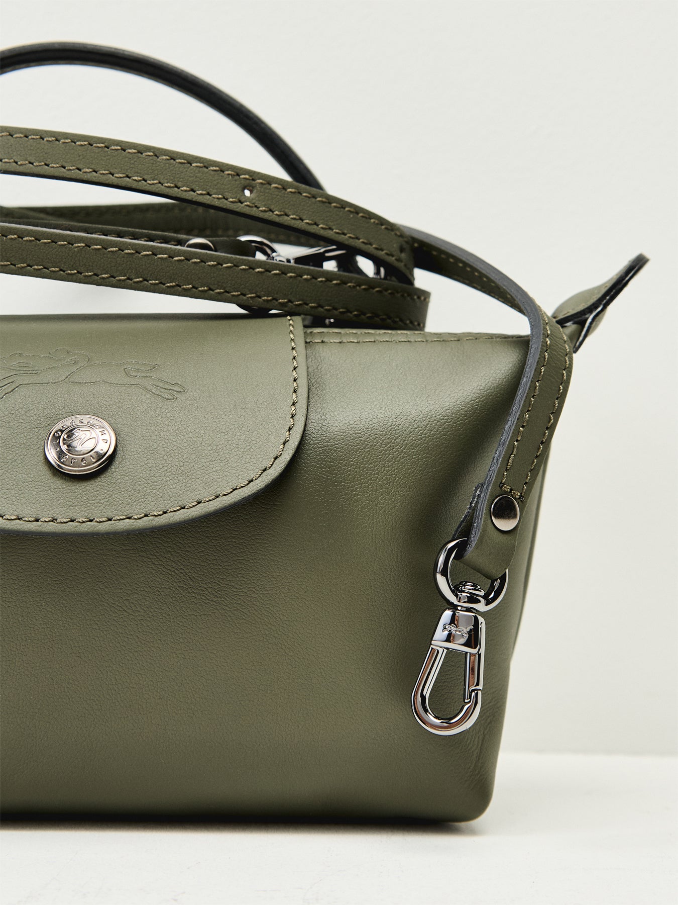 Le Pliage Extra Small Pouch Fir Leather