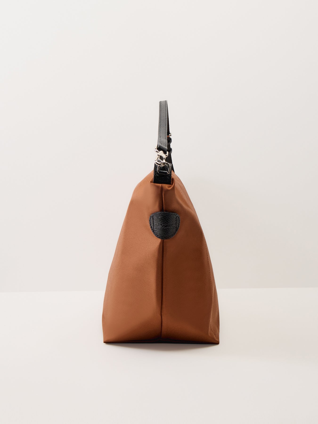 Le Slouchy T Hobo Bag Medium Cognac