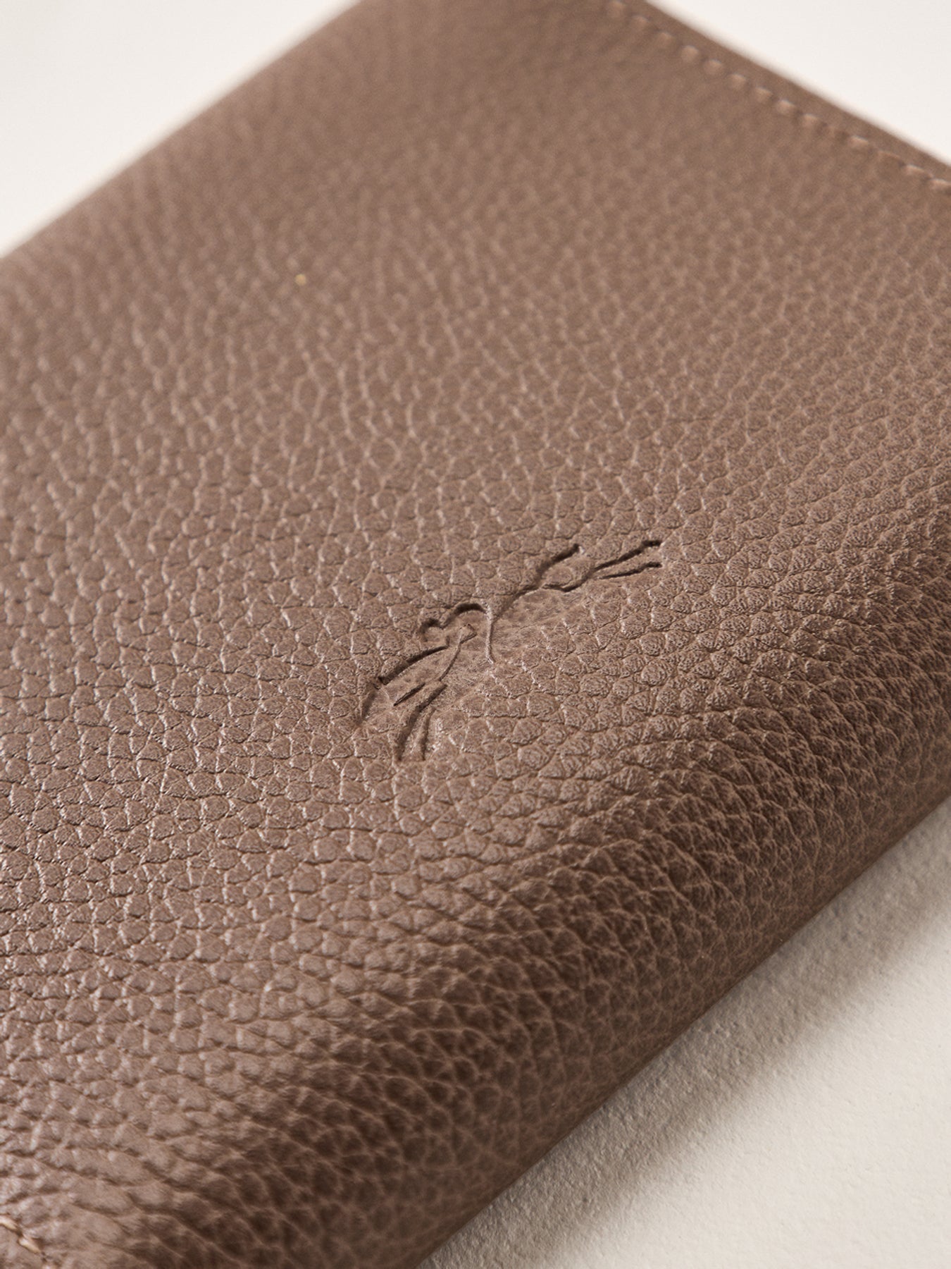 Le Foulonné Leather Compact Wallet Taupe