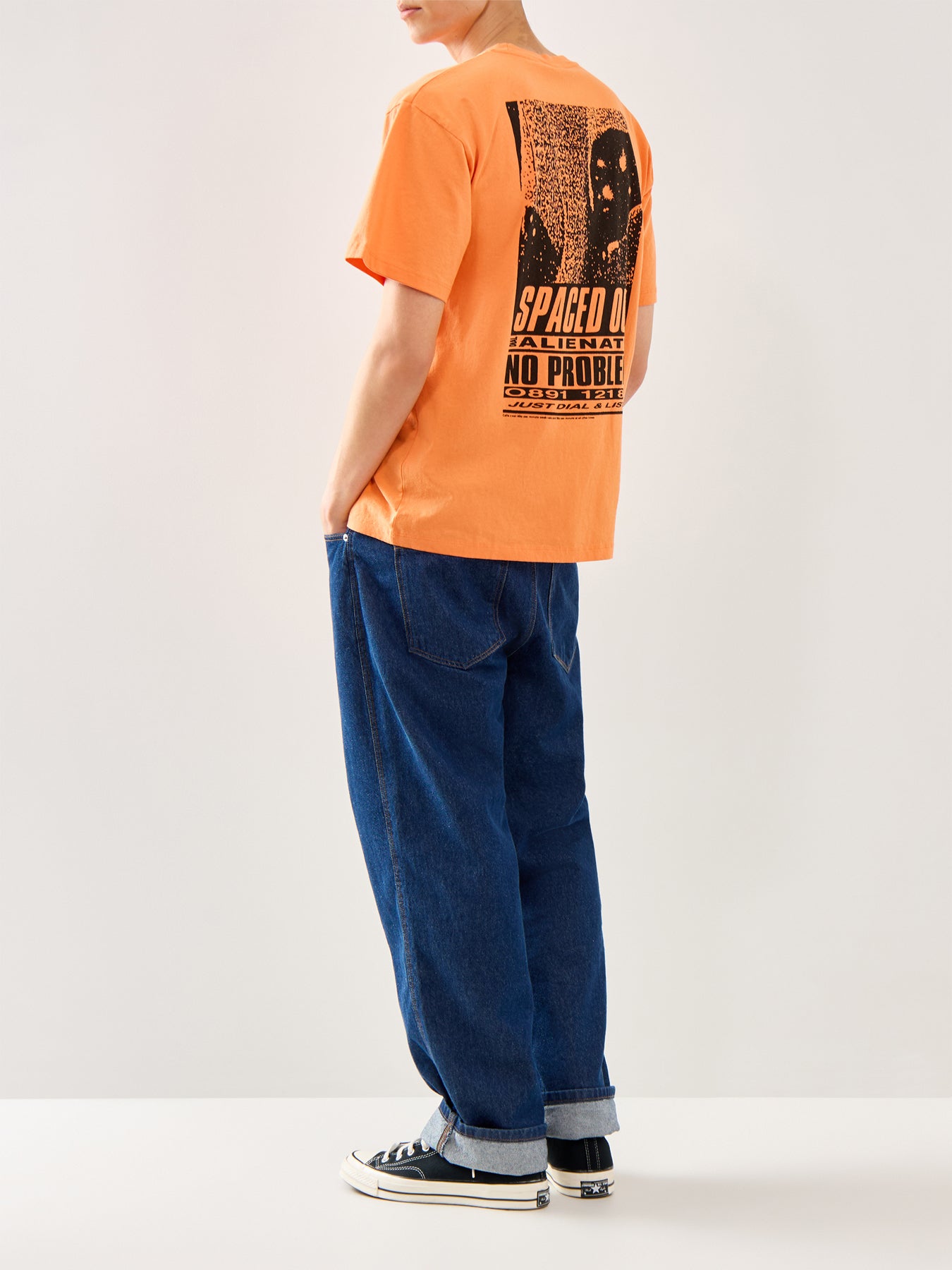 Spaced Out Short Sleeves Tee Orange