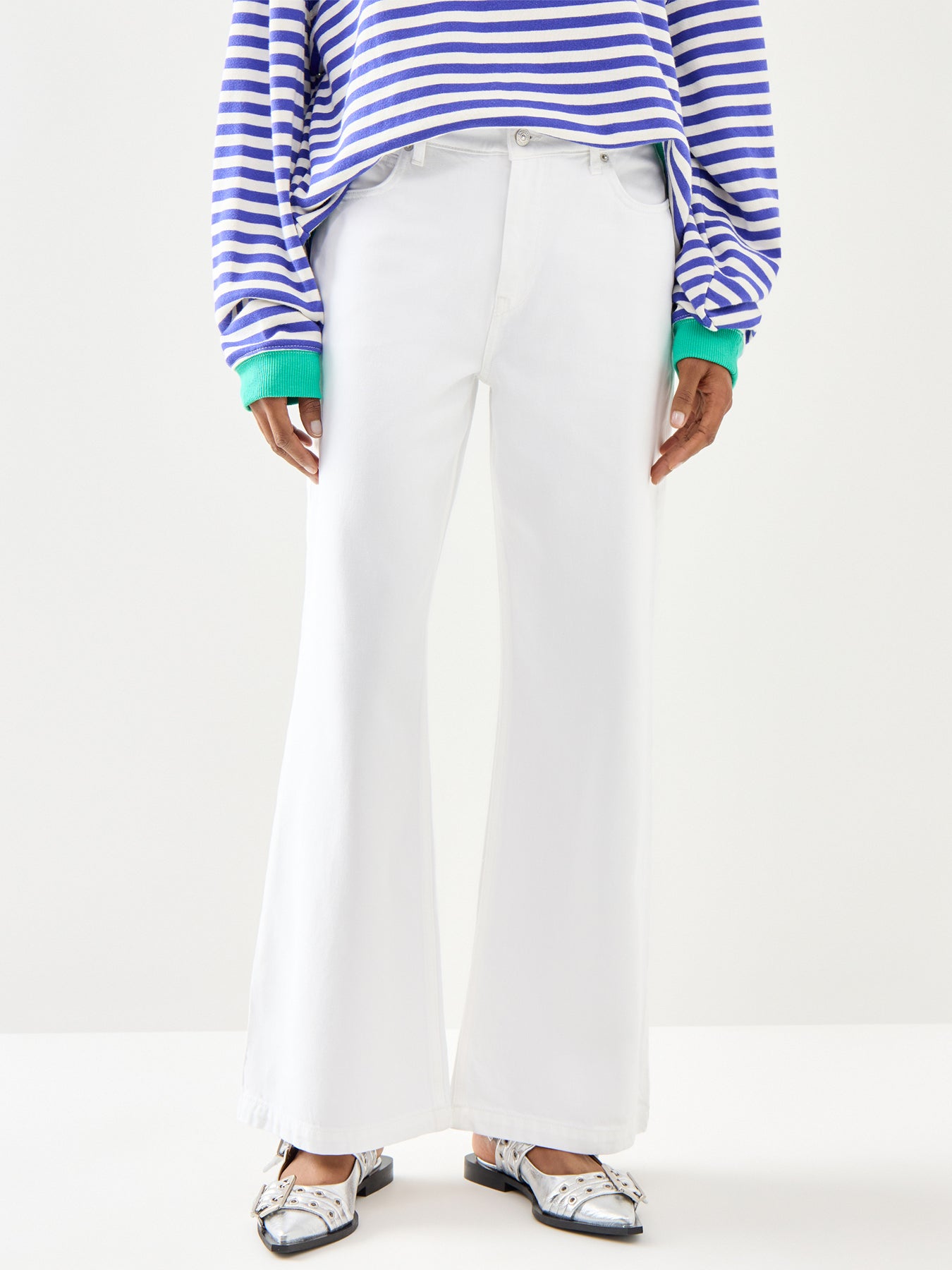 Stride Jean Straight Wide Leg