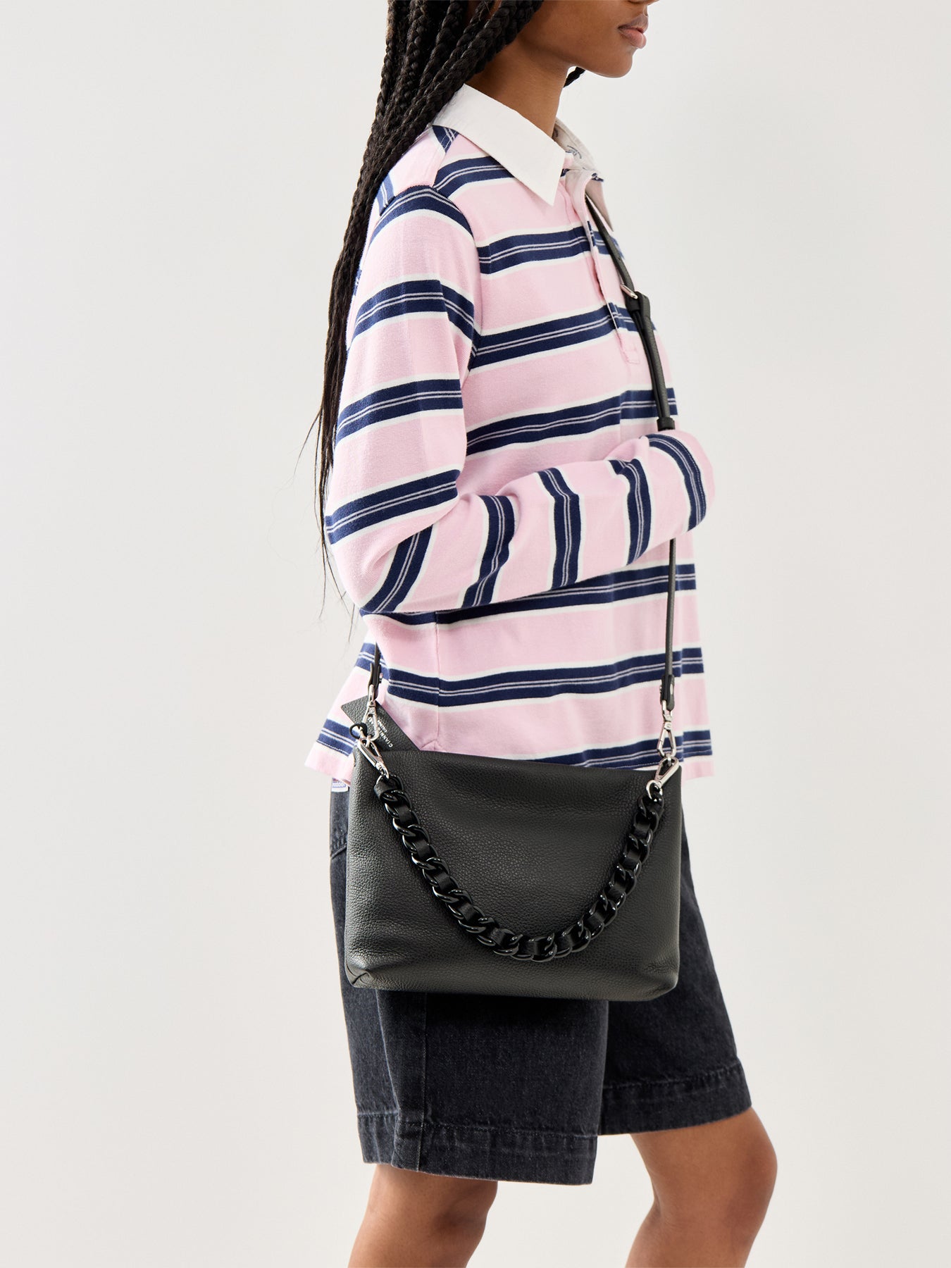 Brenda Chain Crossbody