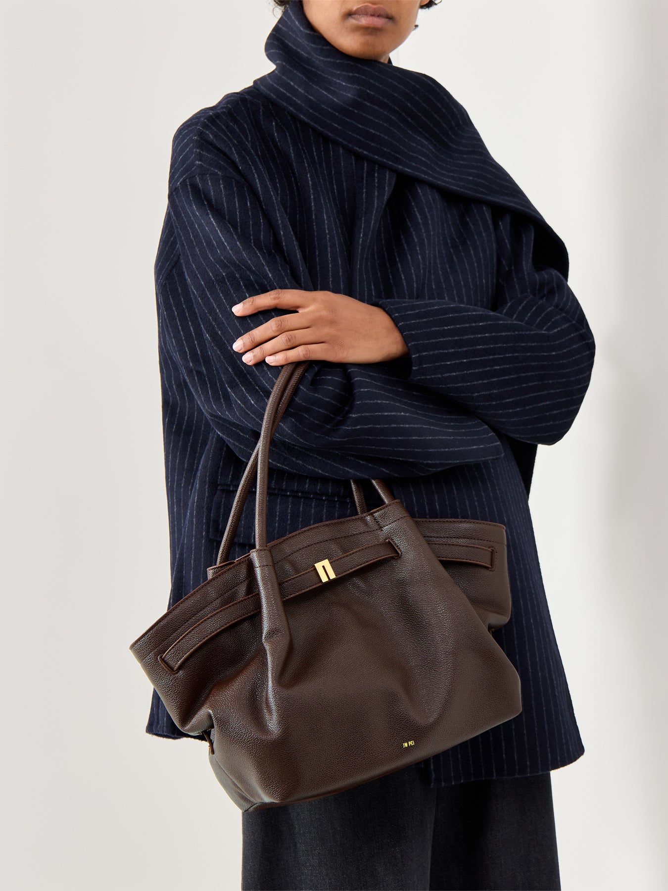 Hana Medium Tote Bag Dark Brown