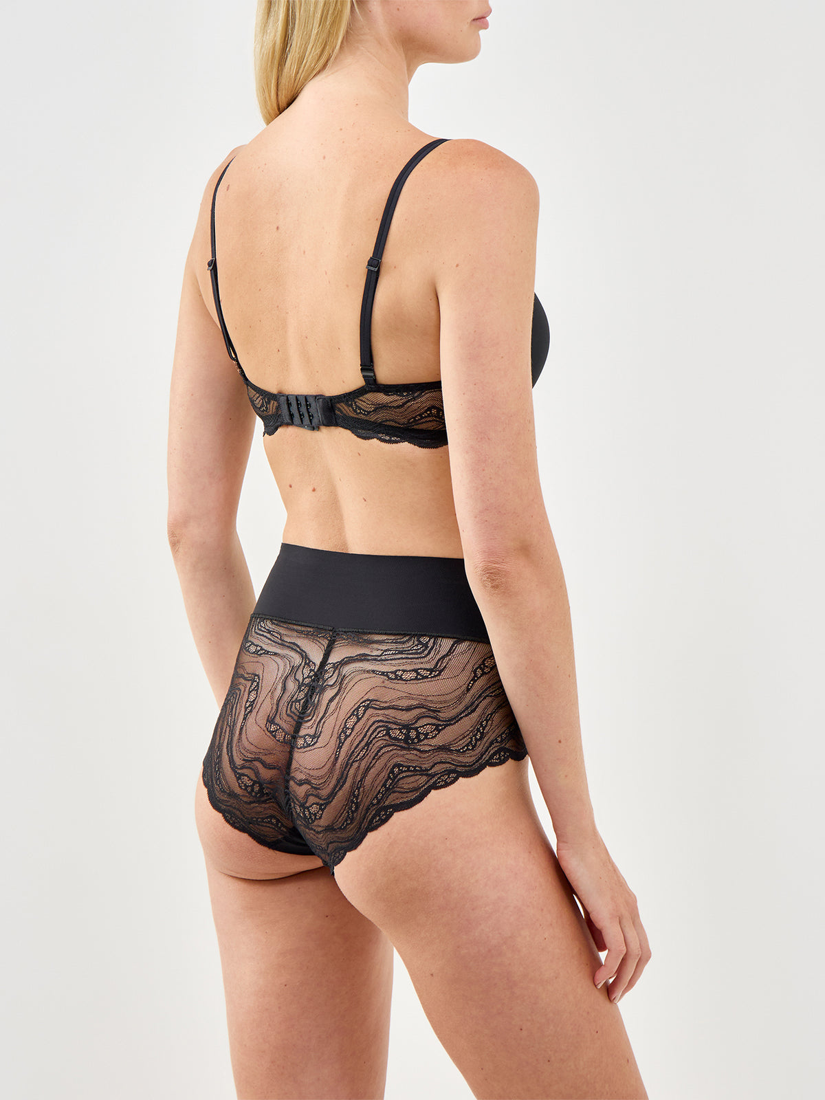 Sensual Stretch Lace Lift Demi