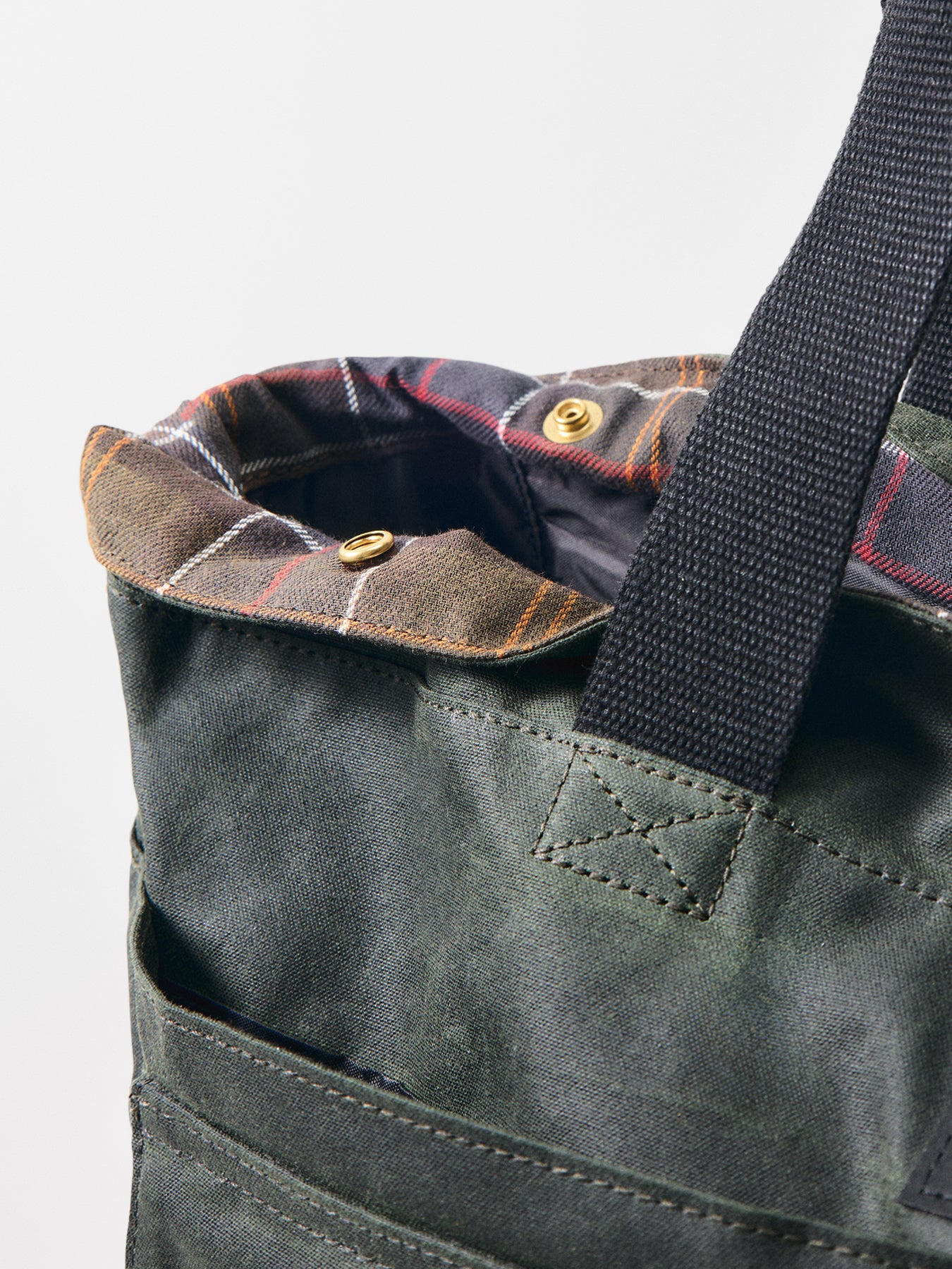 Barbour Field Wax Tote Bag Sage