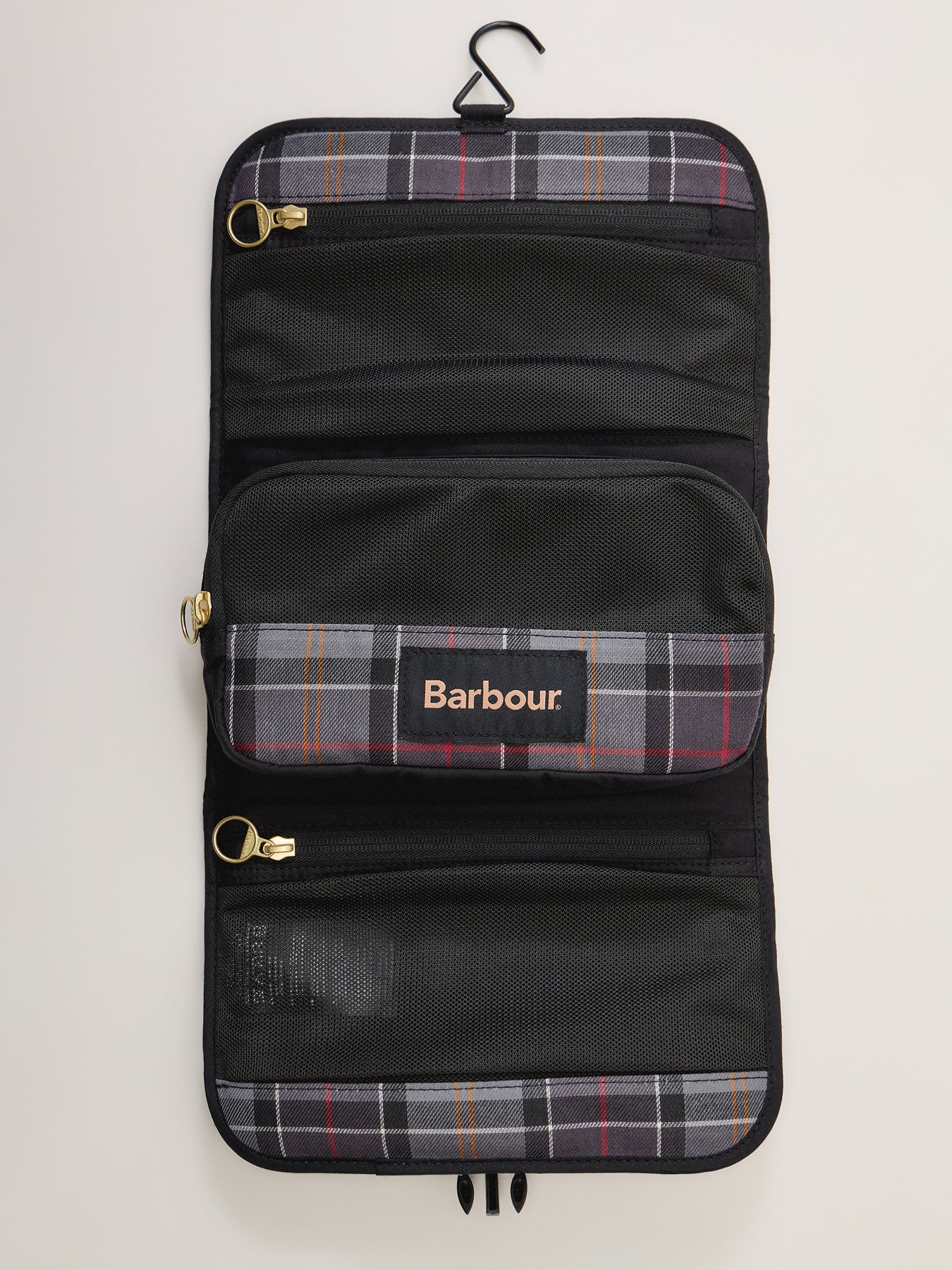 Barbour Transport Hanging Washbag Black