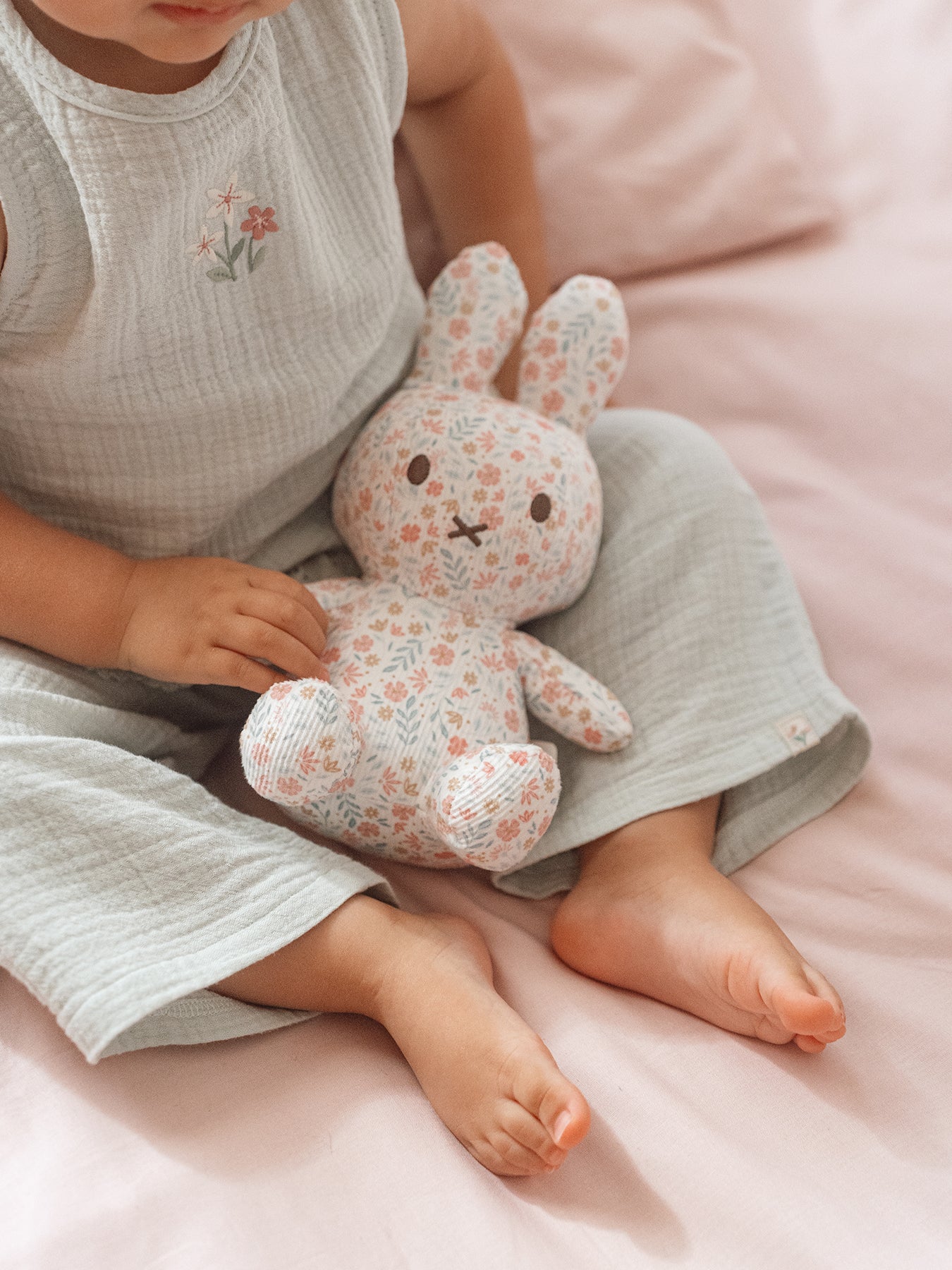 Miffy x Little Dutch 20cm Cuddle Toy Pink