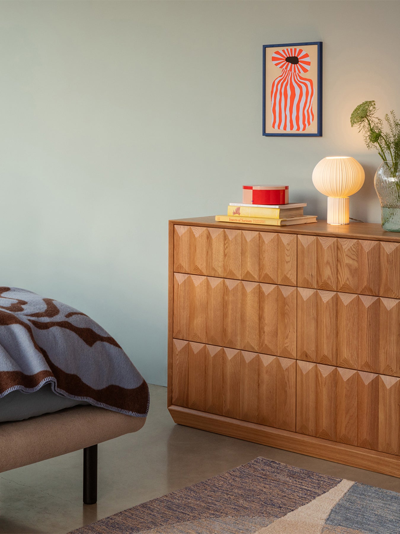 Sea Urchin Porcelain Table Lamp White