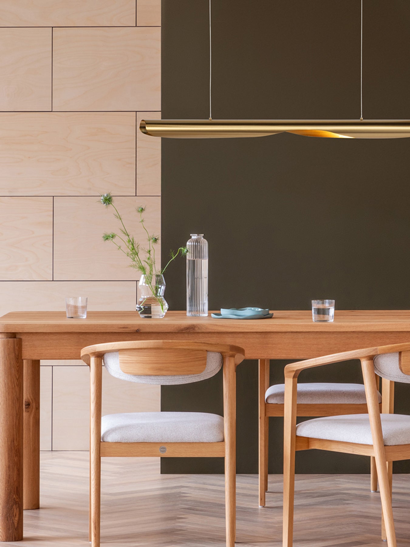 Onda LED Long Pendant Brass
