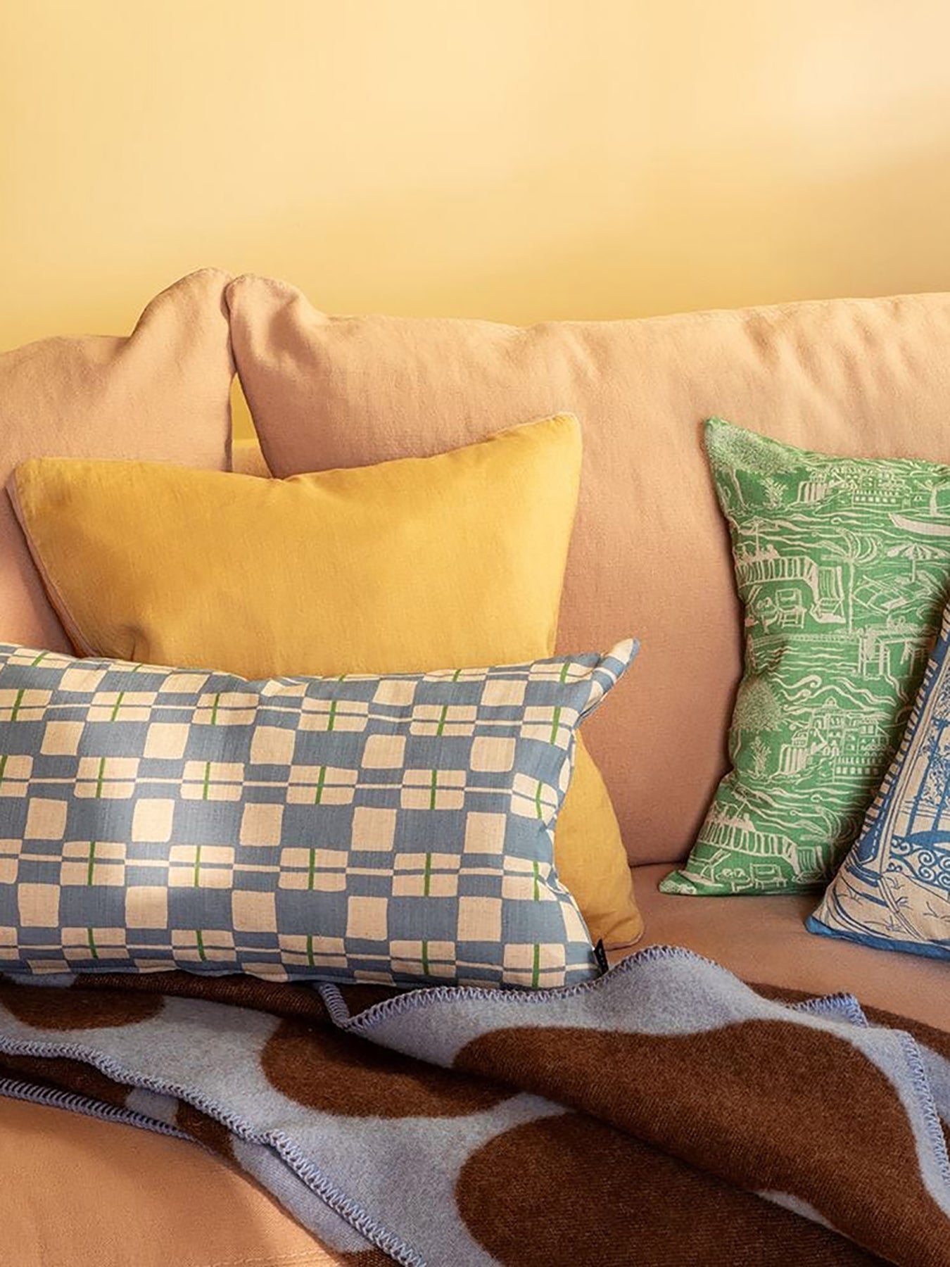 Limited Edition Linen Cushion Light Yellow & Toffee 45 x 45 cm