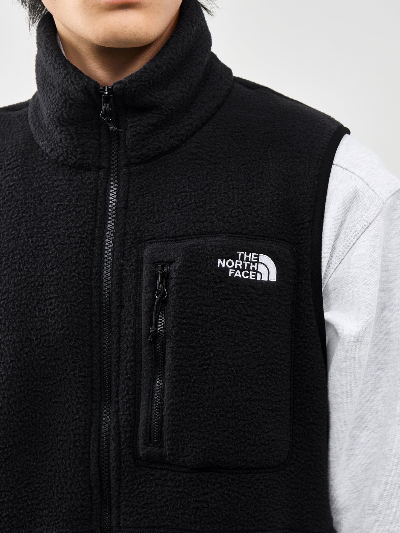 Yumiori Gilet Black