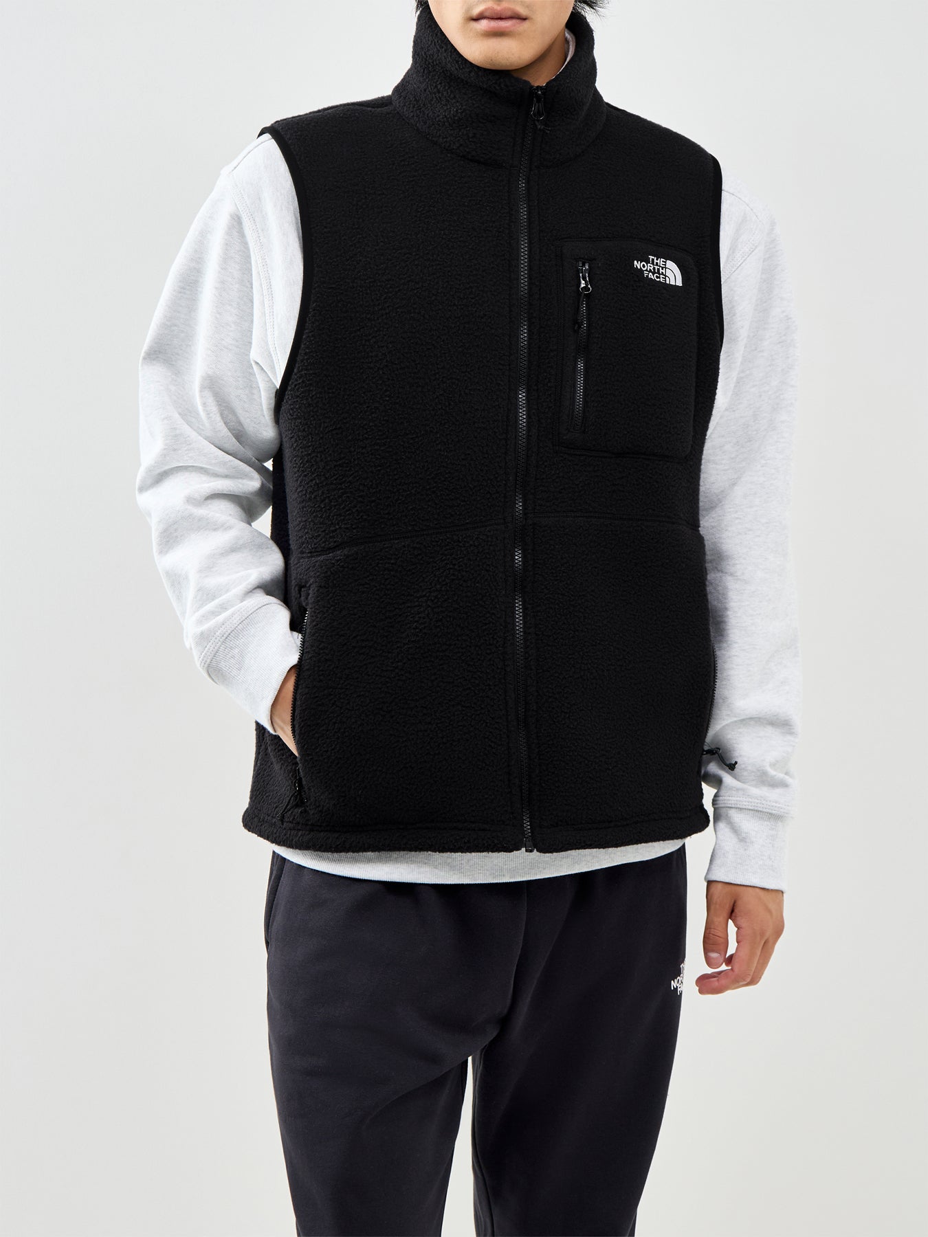Yumiori Gilet Black