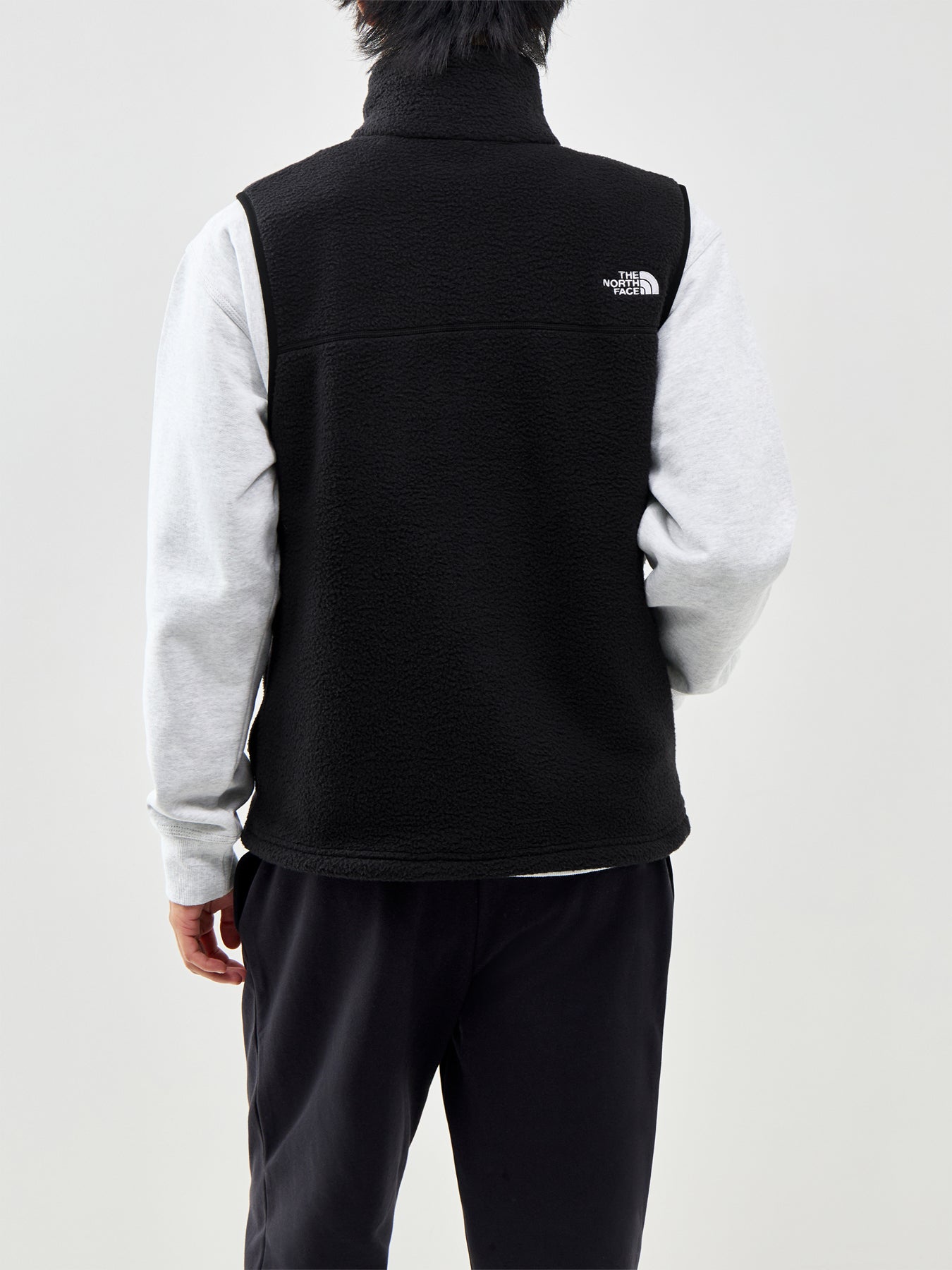 Yumiori Gilet Black