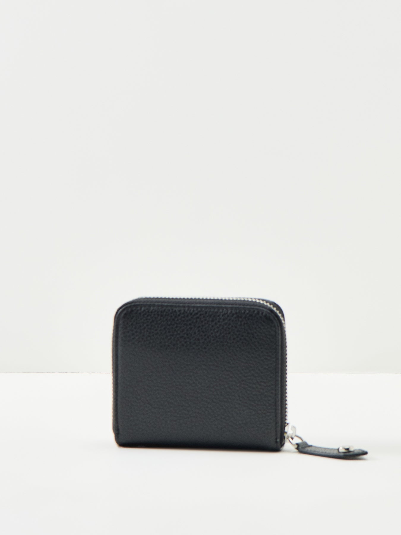 Medium Zip Around Wallet Black