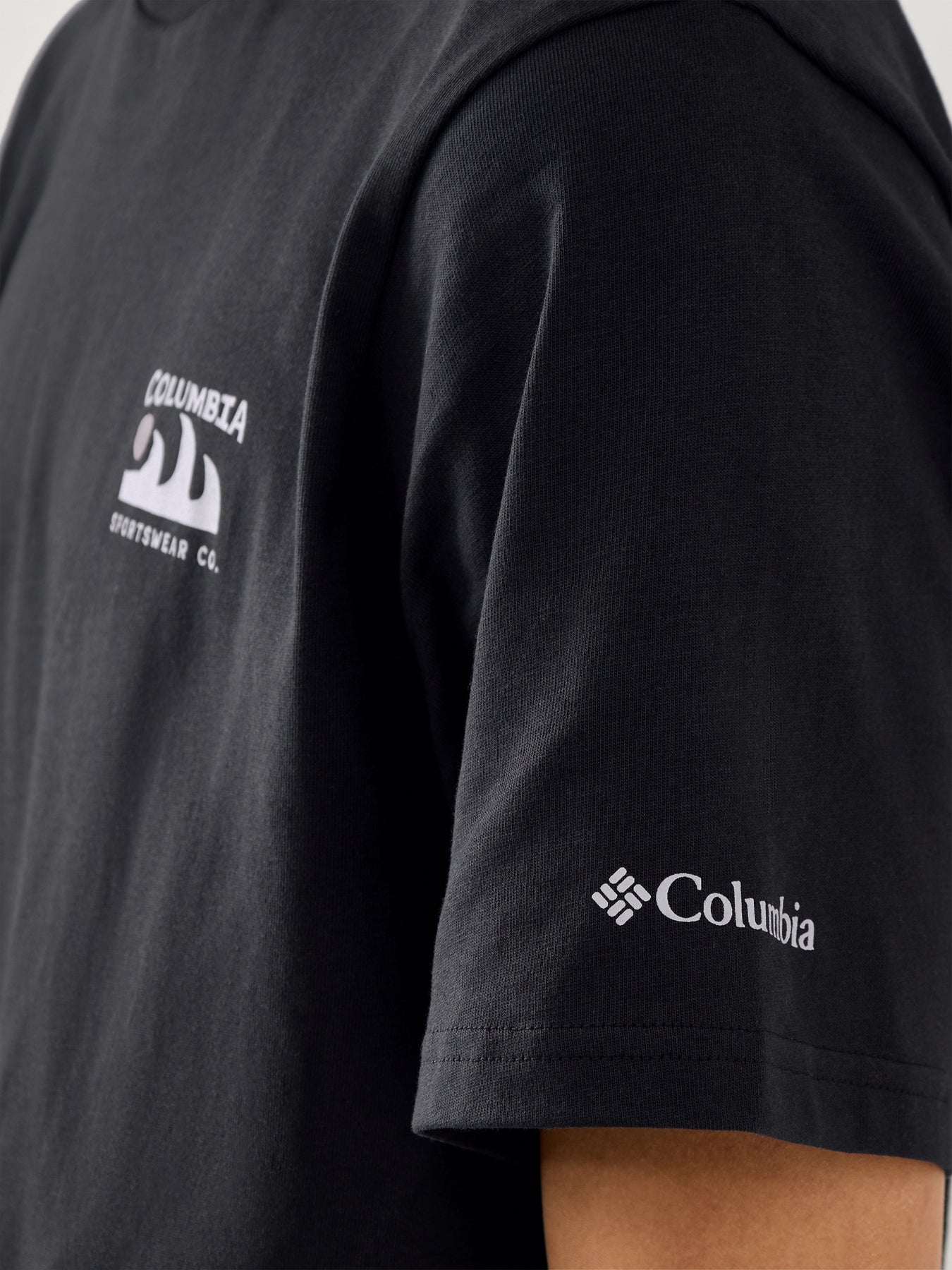 Explorers Canyon Back Short Sleeves Black