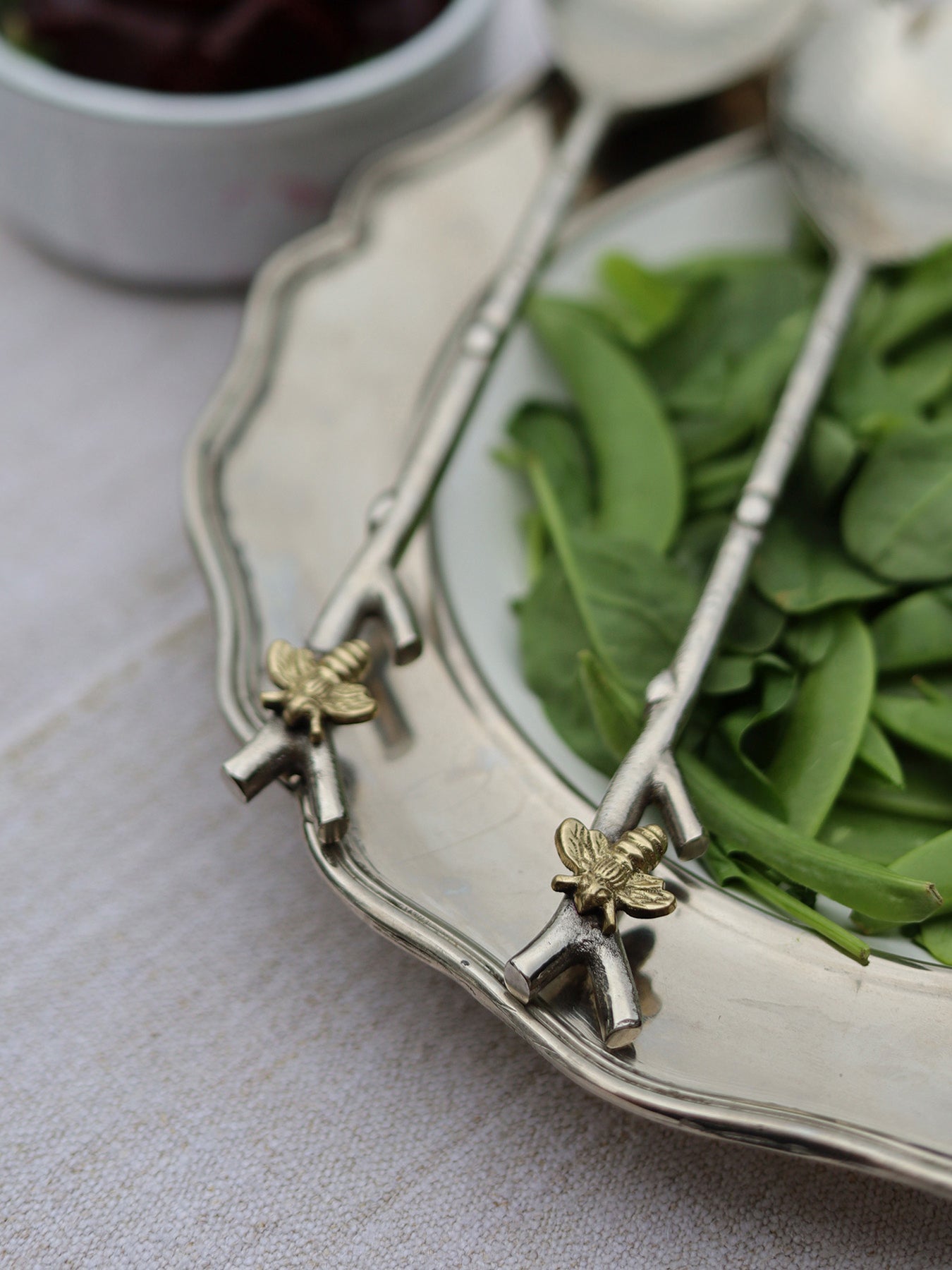 Woodland Bee Salad Servers