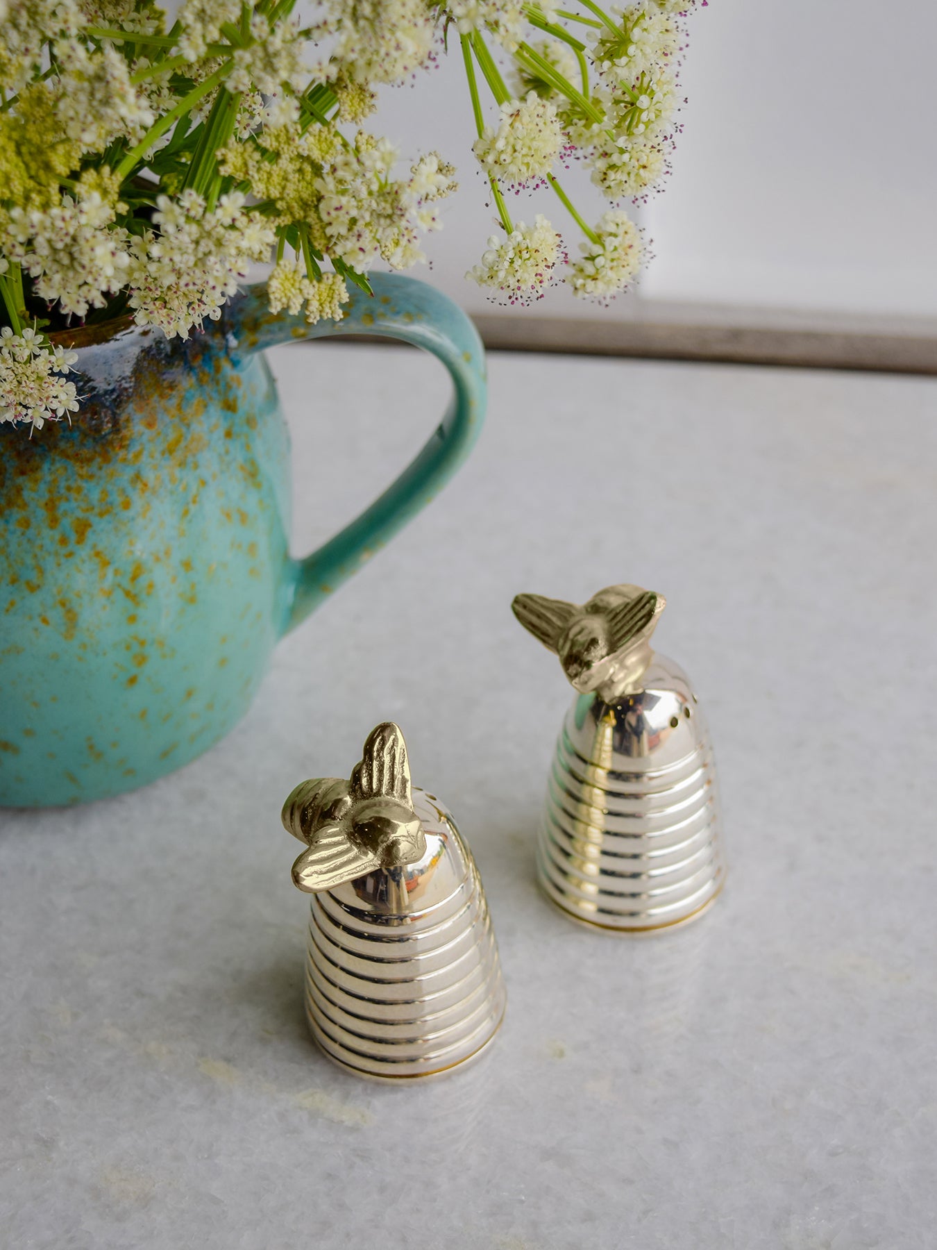 Queen Bee and Hive Cruet Set