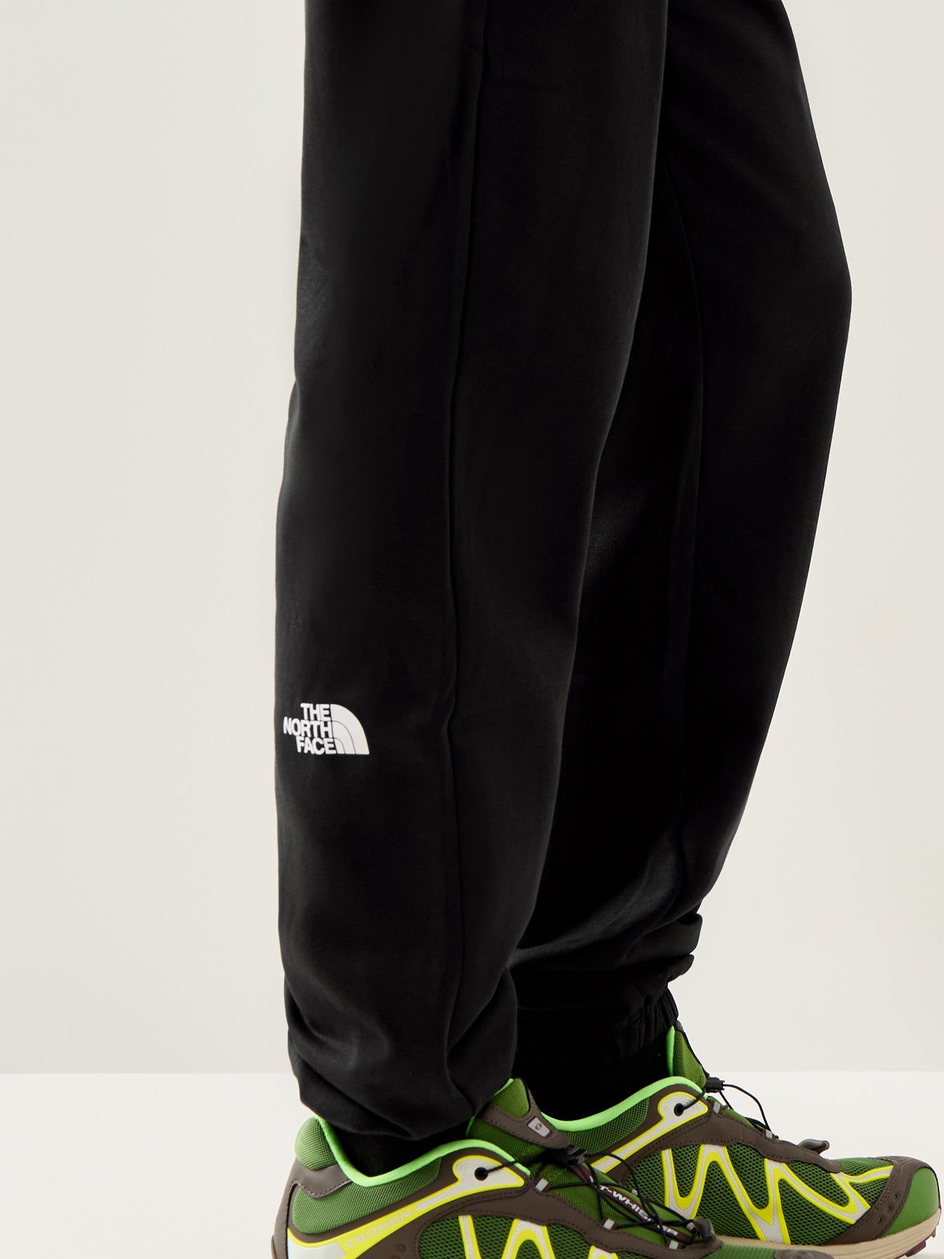 Simple Dome Joggers Black