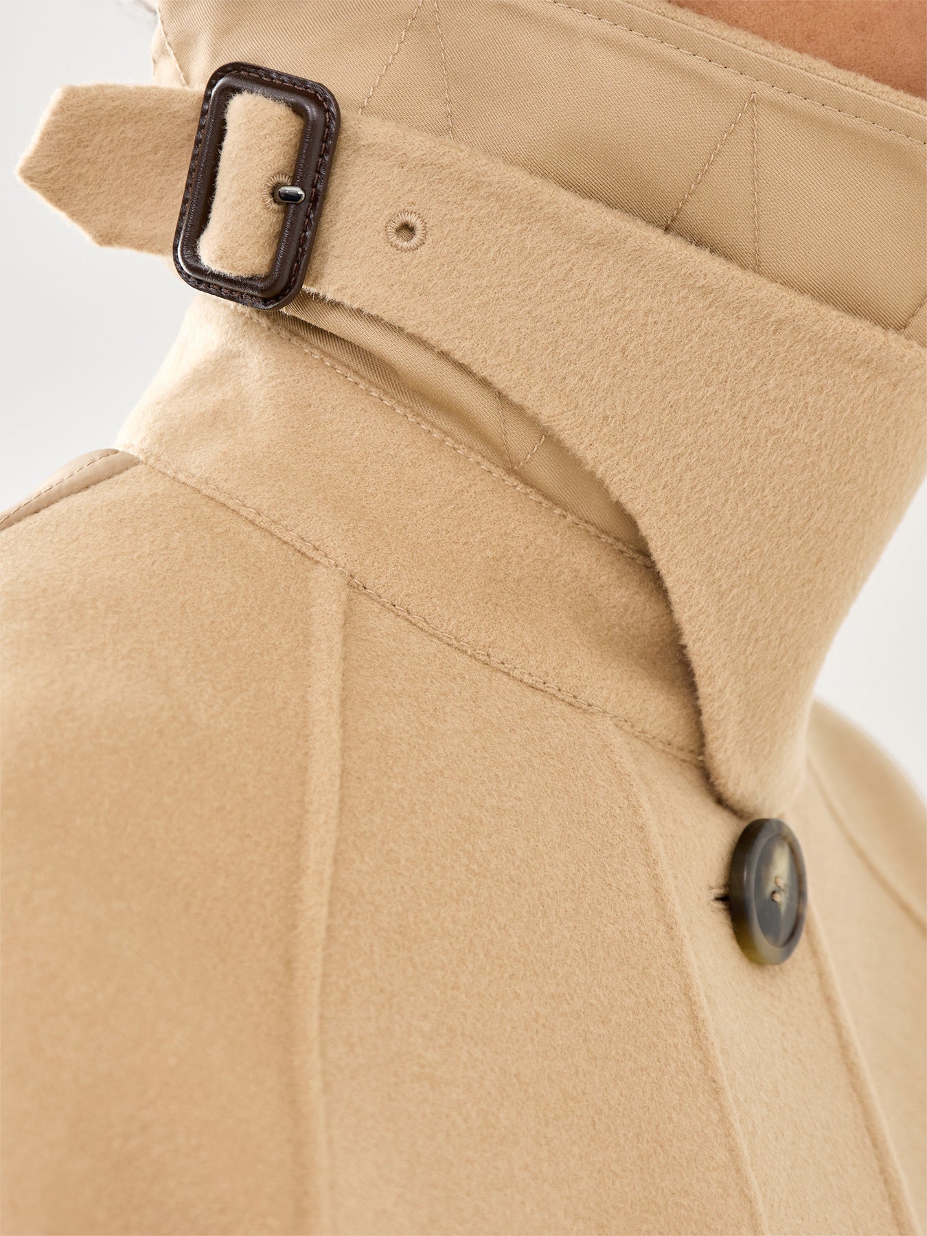 Rufo Coat Wide Sleeves Padded Camel