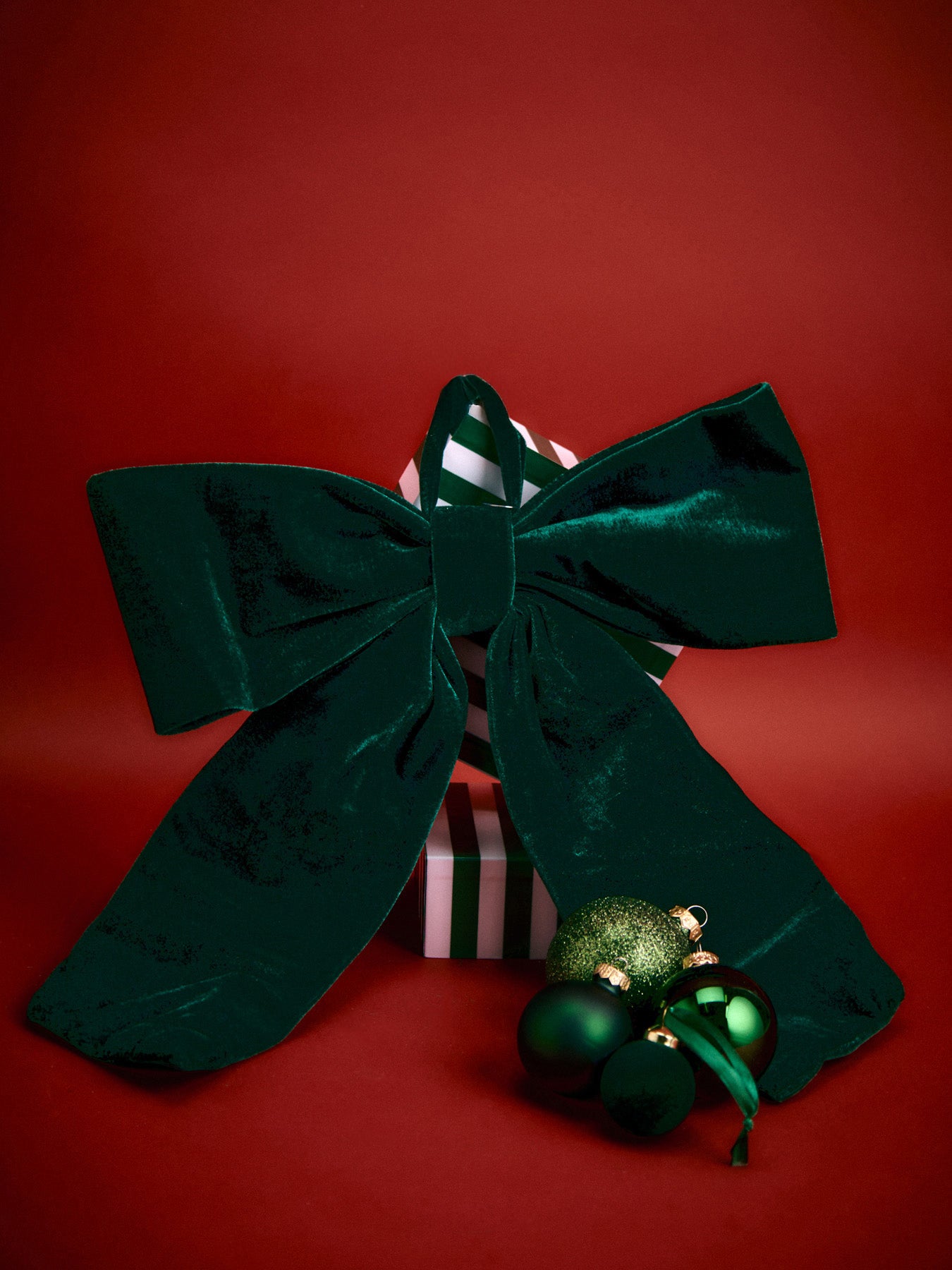 Velvet Bow For Christmas Decoration 38cm Green