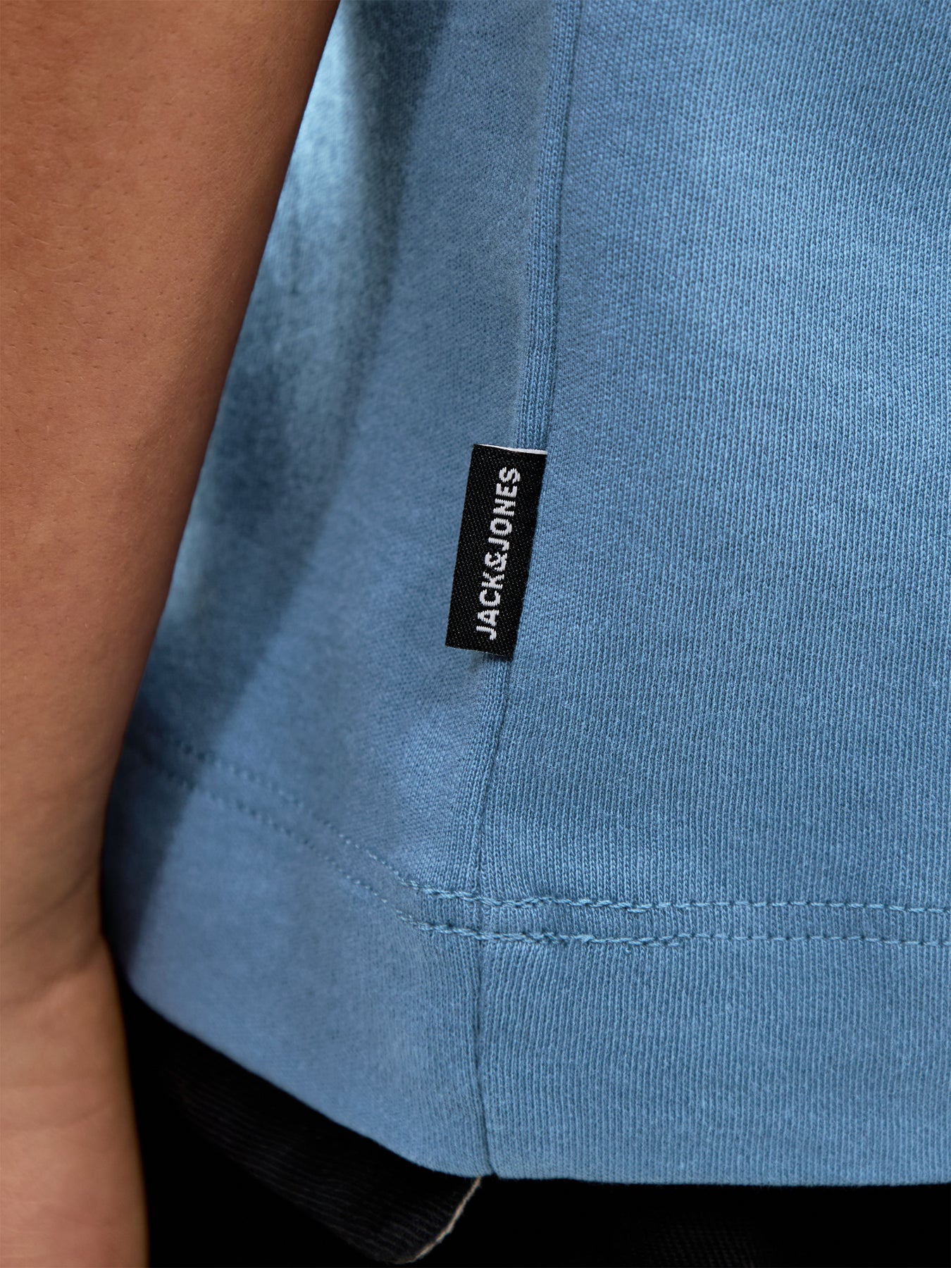 Urban Edge O-Neck Tee
