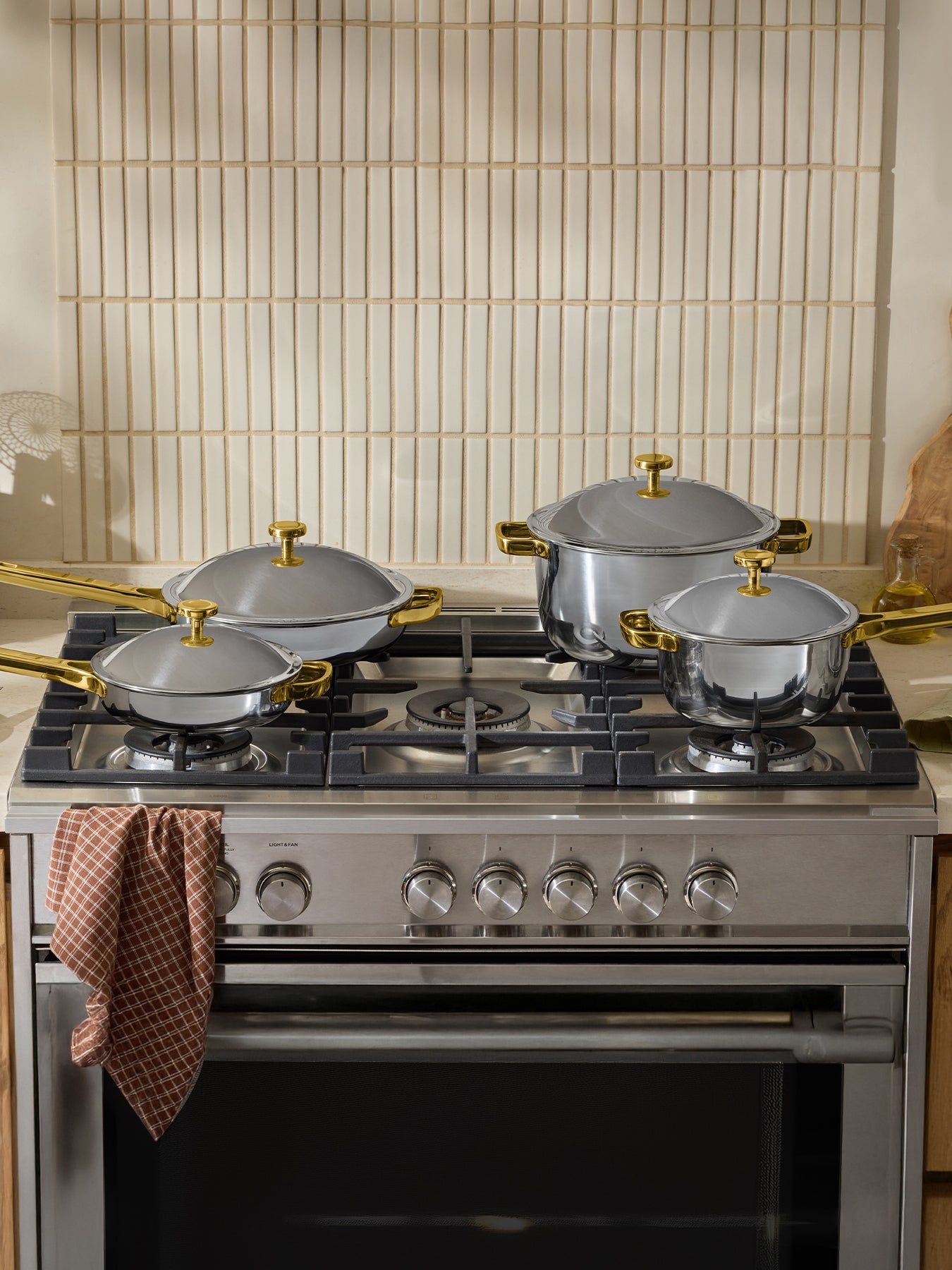 Titanium Pro Cookware Set Chrome/Gold