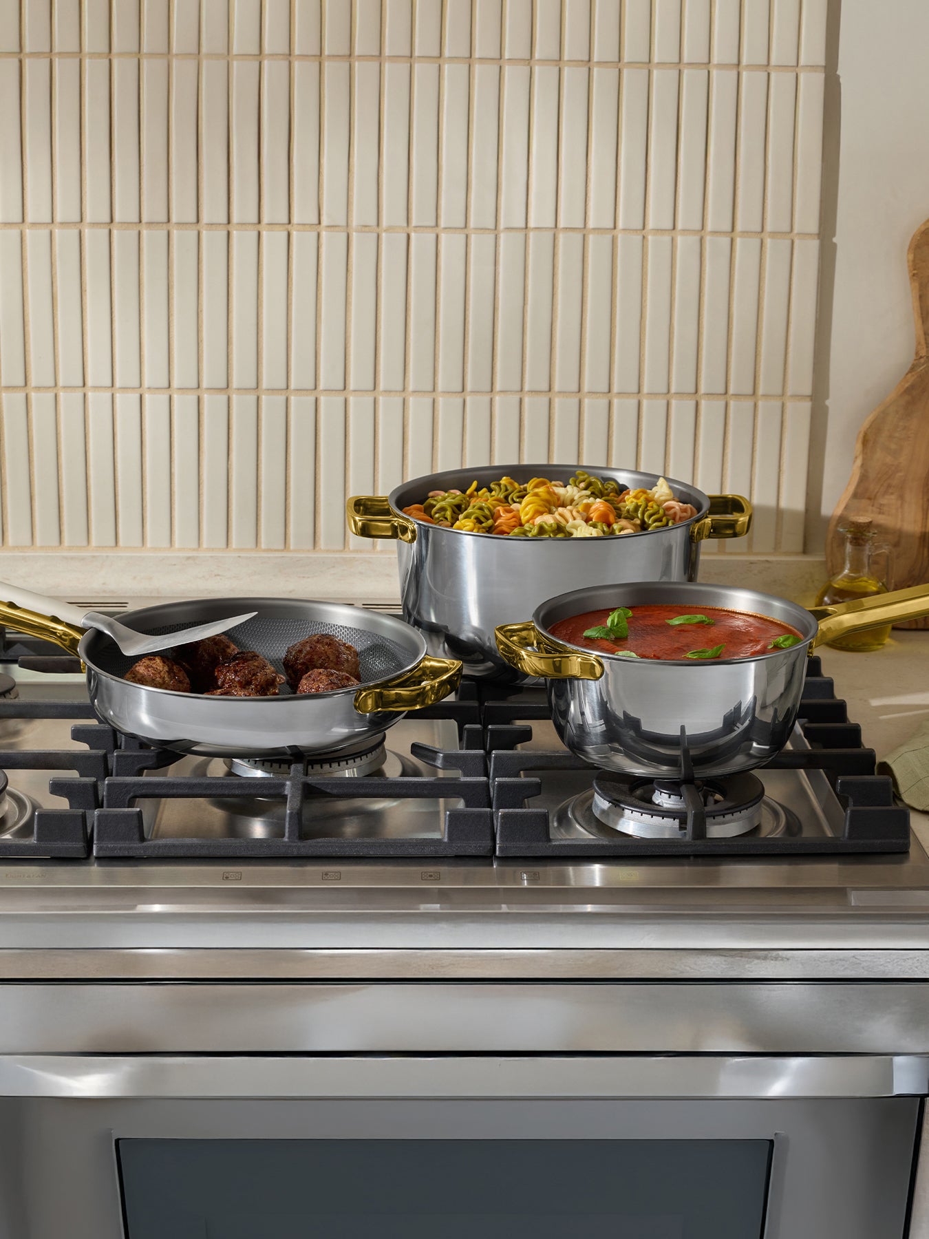 Titanium Pro Cookware Set Chrome/Gold