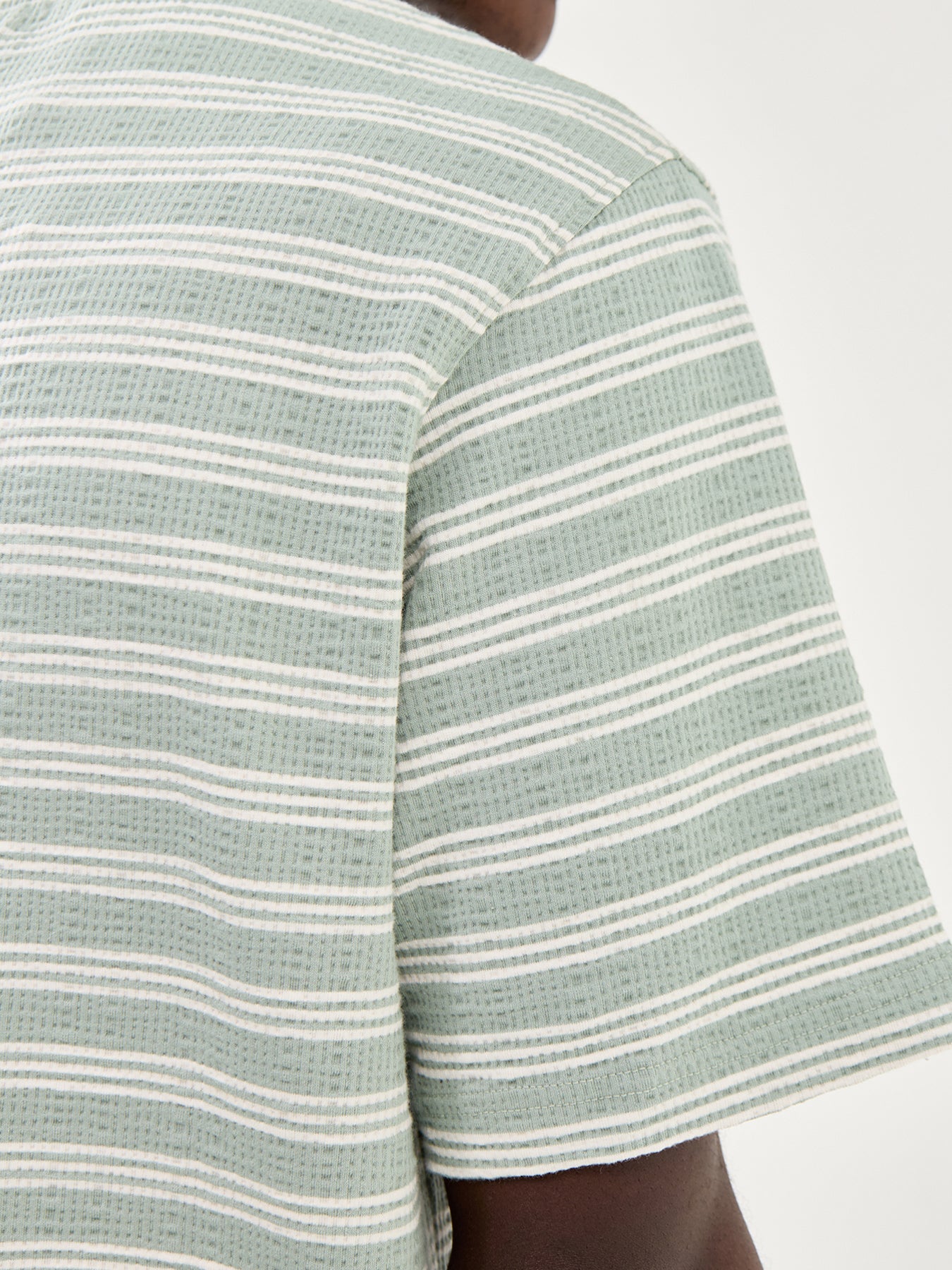 Loose Oscar Short Sleeves O Neck Tee