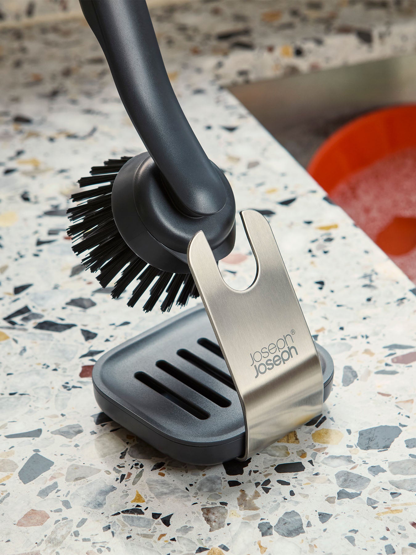 SinkTech Washing Up Brush With Stand