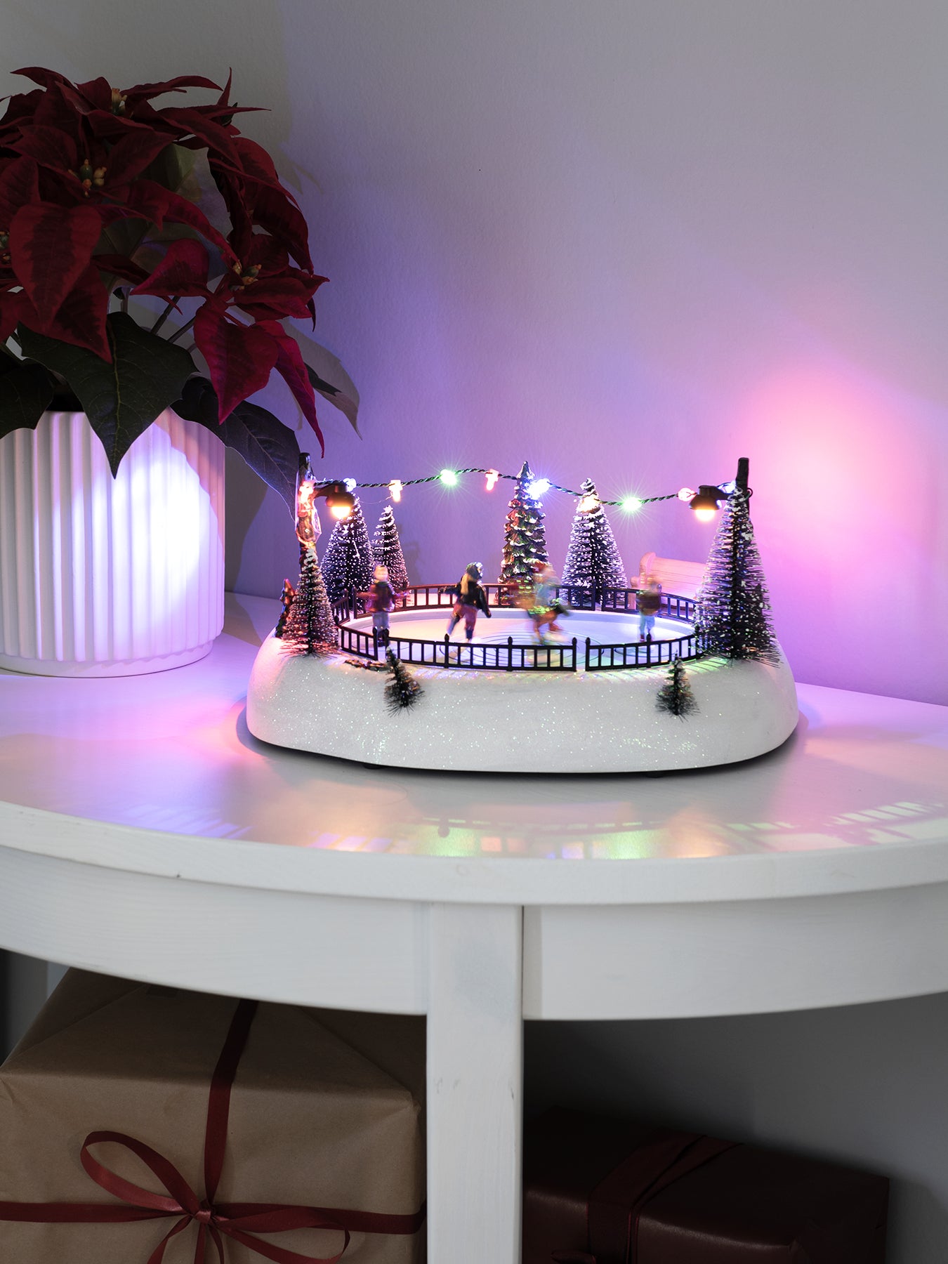 Ice Rink 12 LED Music USB Christmas Decoration