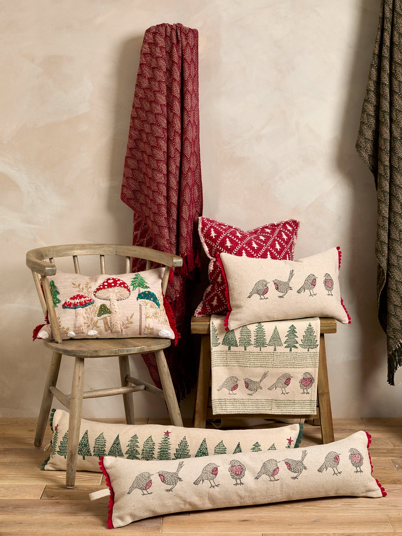 Forest Robin Cushion