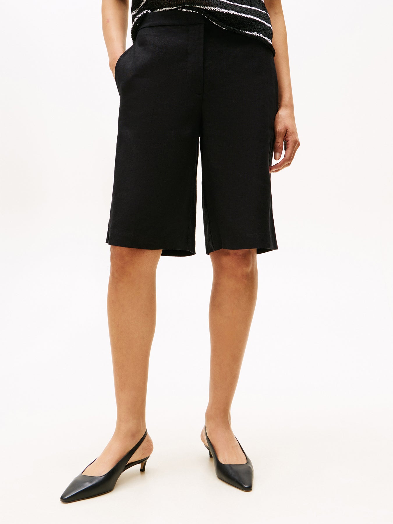 Linen Blend Slim Tailored Shorts