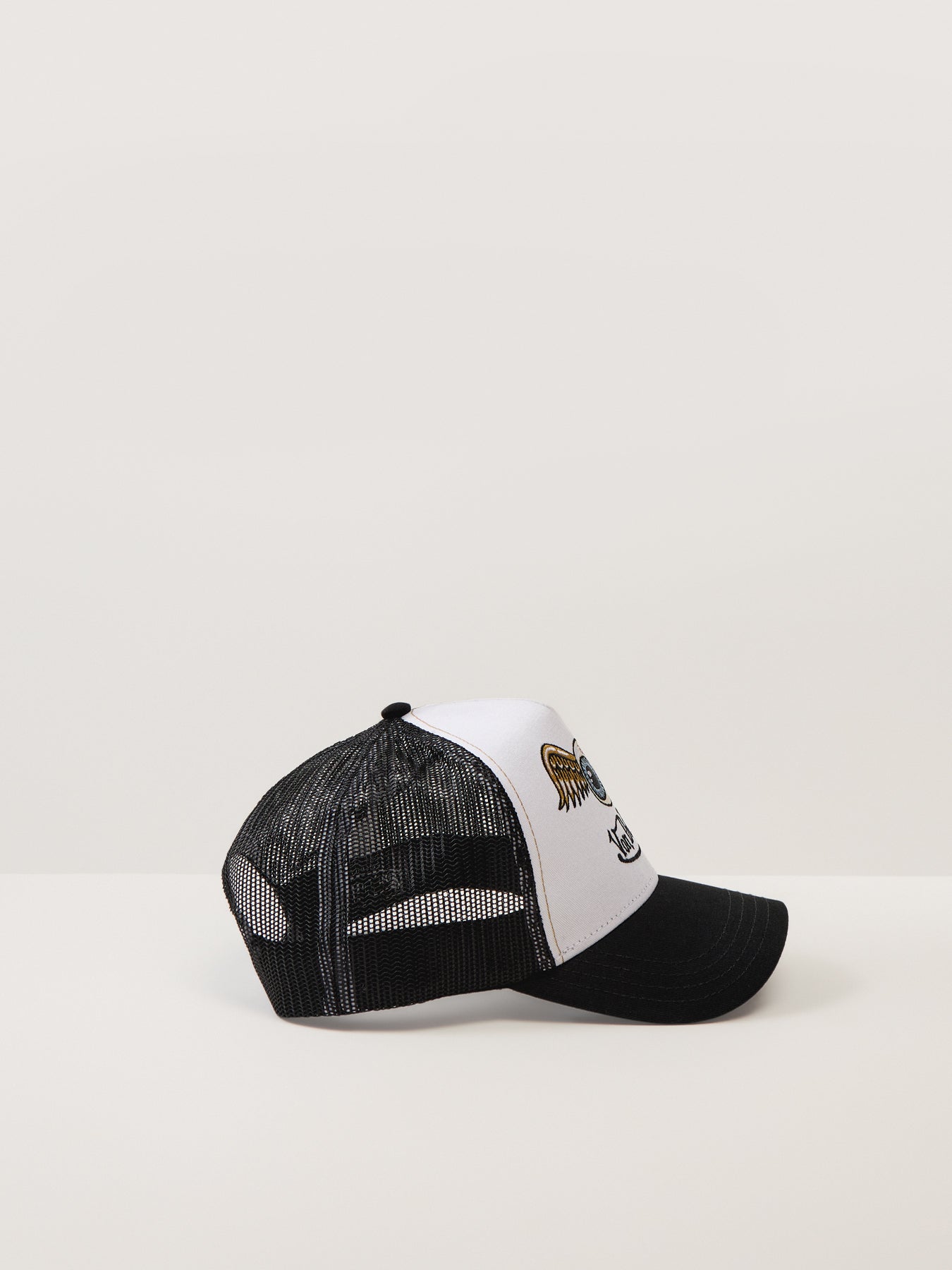 V Dutch Cap Eyeball White