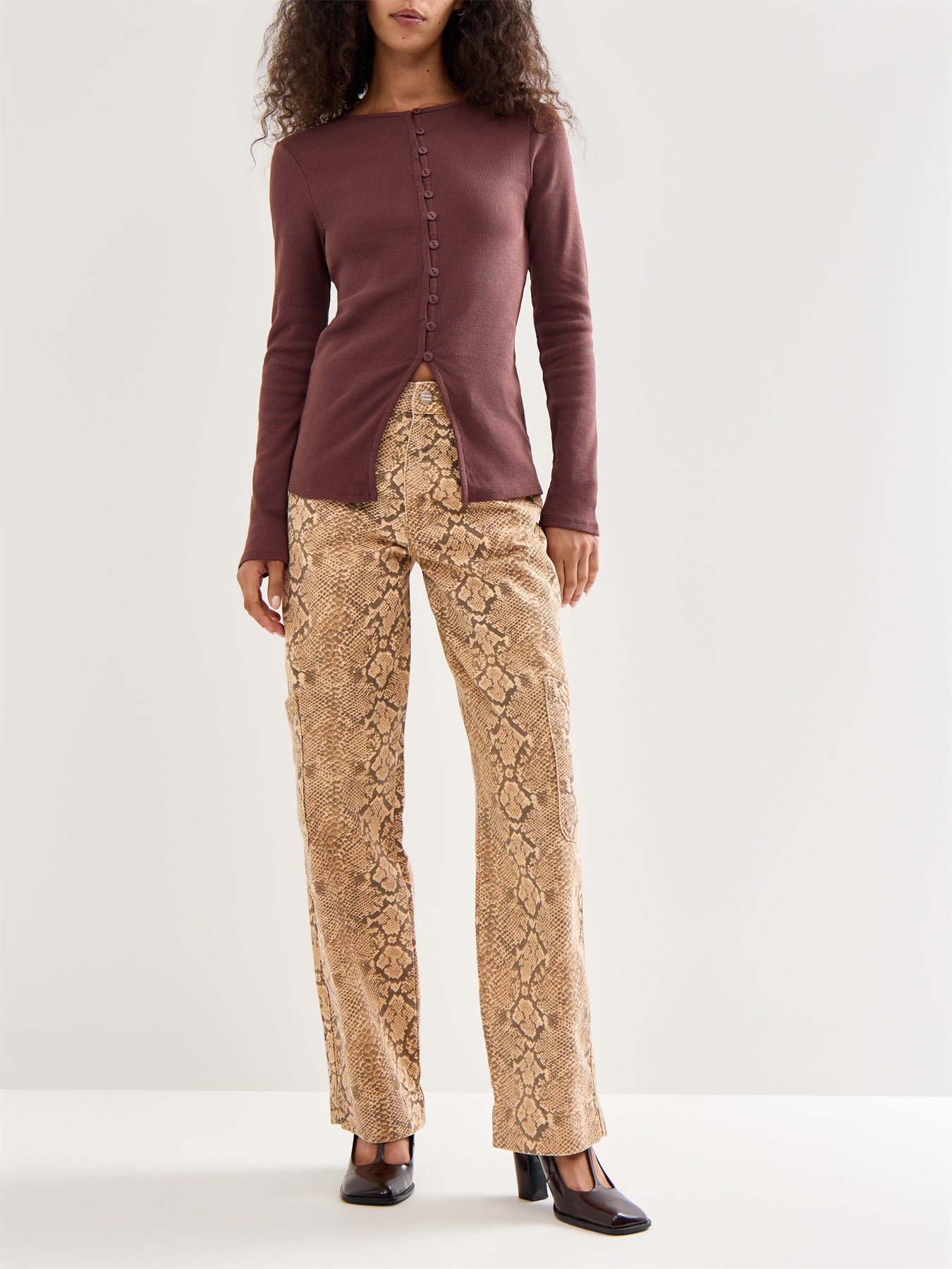 Rhea Ribbed Long Sleeves Waistcoat Top